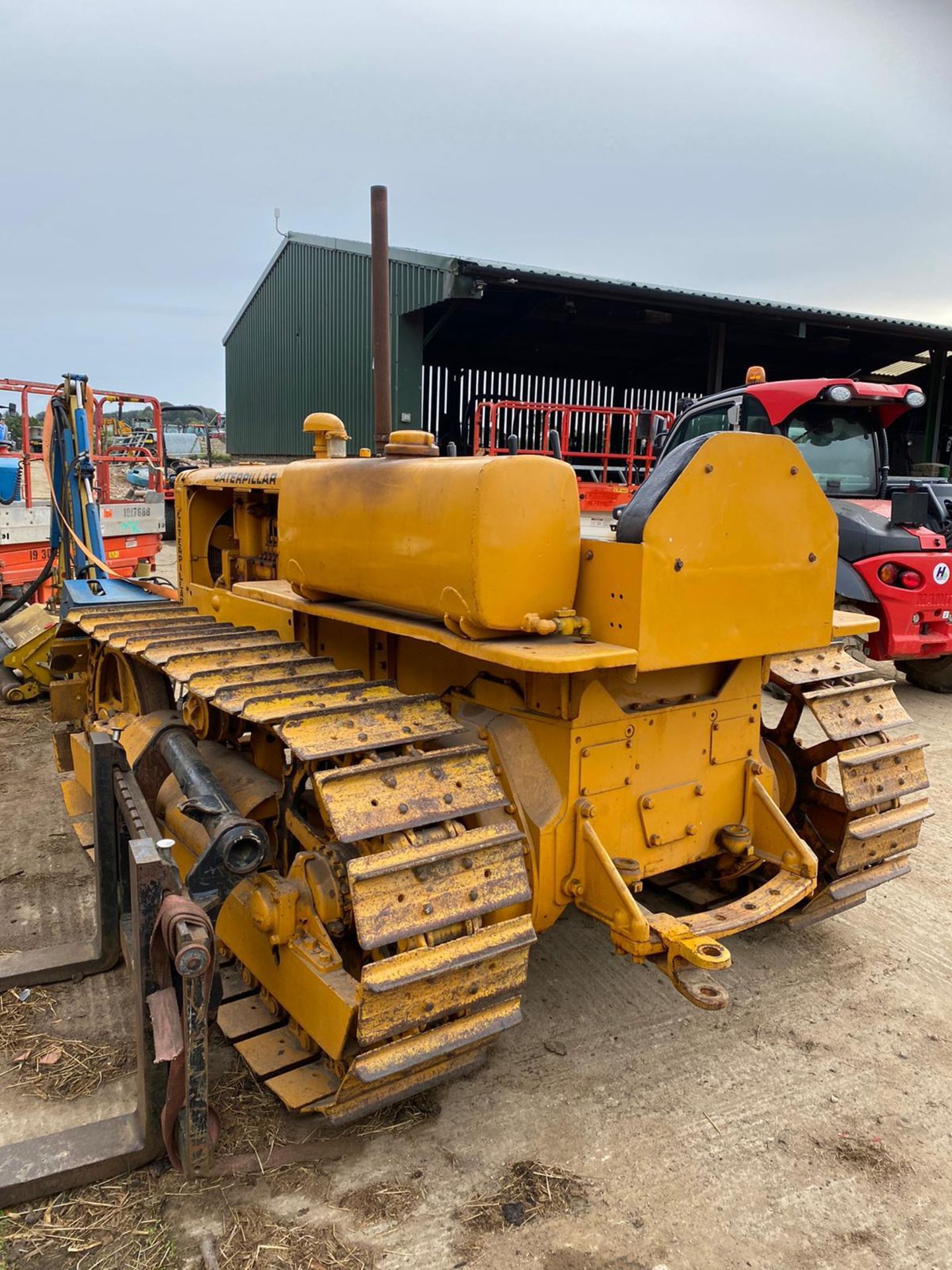 CATERPILLAR D4 BULLDOZER, CLEAN MACHINE *PLUS VAT* - Image 4 of 5