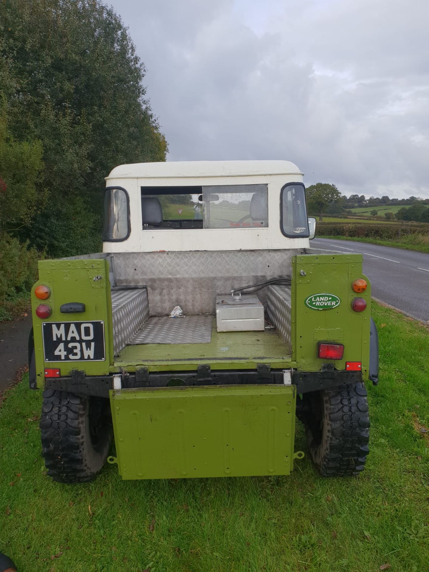 1981 LAND ROVER DEFENDER SERIES 3 TAX EXEMPT, FITTED WITH A 300TDI ENGINE, 4 INCH LIFT KIT *NO VAT* - Image 6 of 11