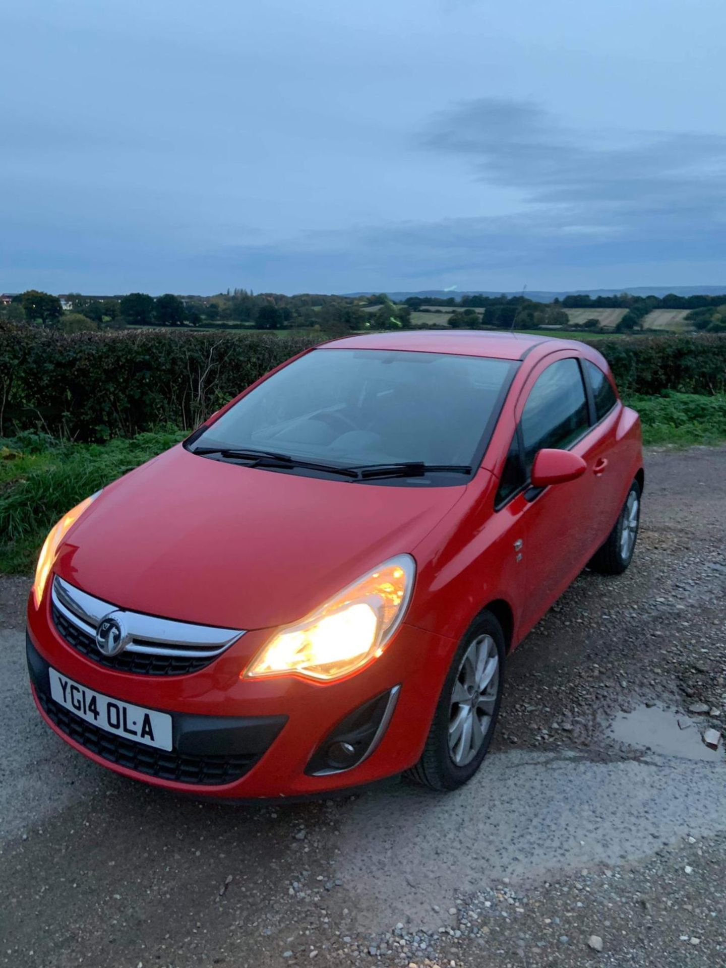 2014/14 REG VAUXHALL CORSA EXCITE 1.2 PETROL RED 3 DOOR HATCHBACK, SHOWING 2 FORMER KEEPERS *NO VAT* - Image 3 of 11