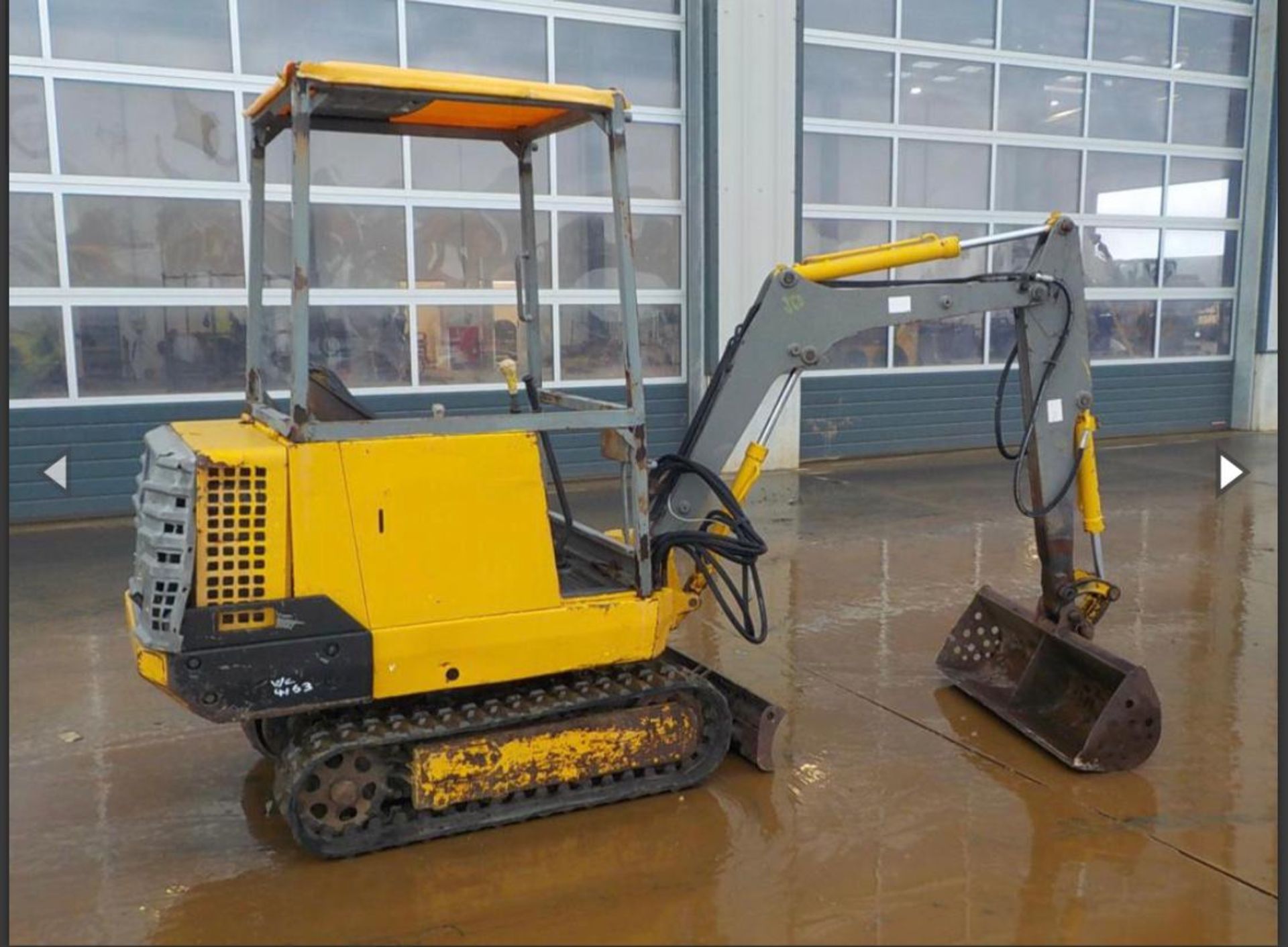 JCB 801 TRACKED MINI DIGGER / EXCAVATOR, STARTS, RUNS, DRIVES DIGS, PERKINS 3 CYLINDER DIESEL ENGINE - Image 7 of 7