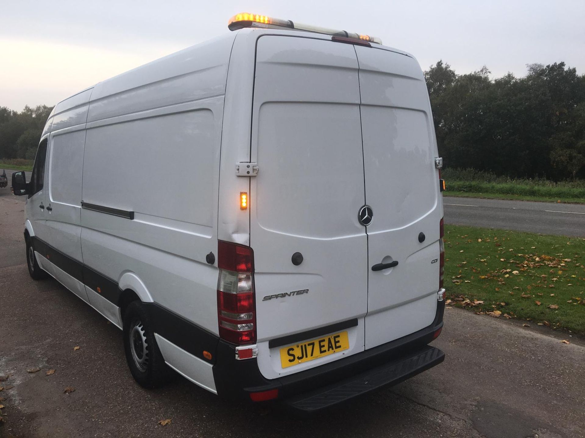 2017/17 REG MERCEDES-SPRINTER 314 CDI 2.2 DIESEL WHITE PANEL VAN, SHOWING 1 FORMER KEEPER *NO VAT* - Image 5 of 28