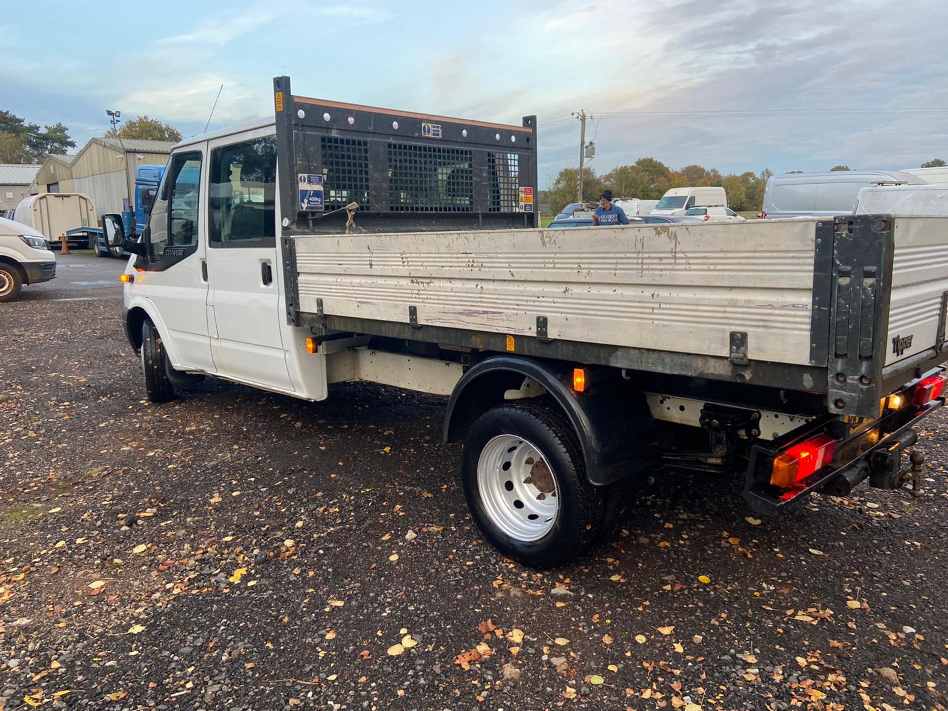 2014/14 REG FORD TRANSIT 125 T350 RWD 2.2 DIESEL TIPPER, SHOWING 2 FORMER KEEPERS *PLUS VAT* - Image 9 of 14