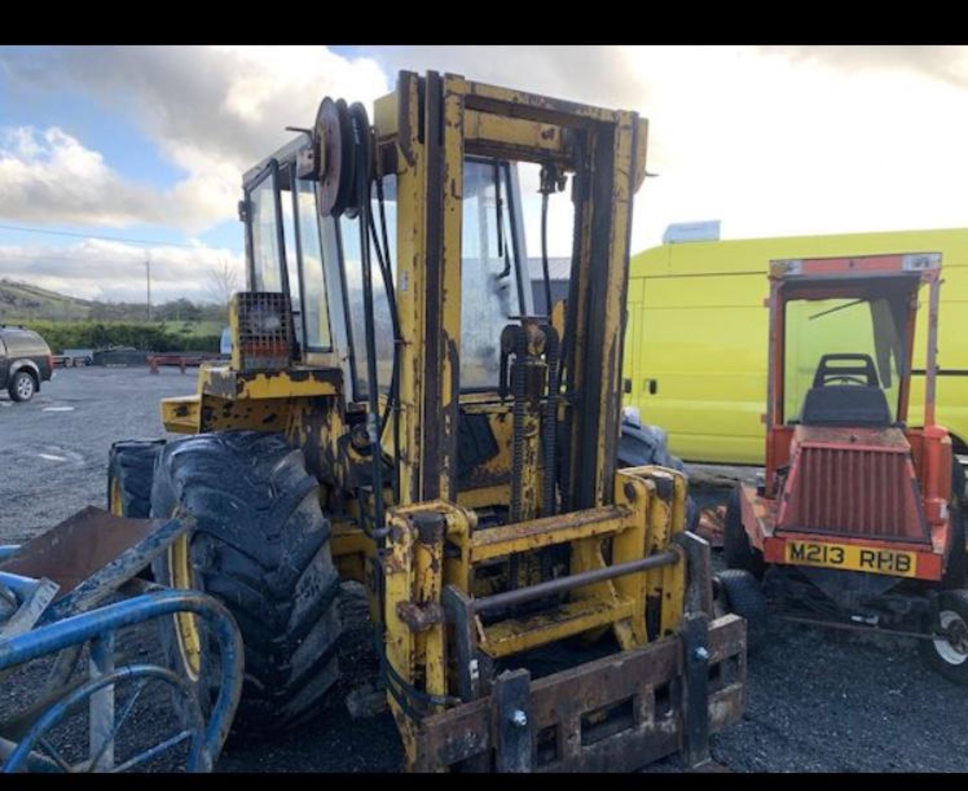 JCB ROUGH TERRAIN FORKLIFT, MODEL 926, 4WD, STARTS, RUNS, DRIVES, SIDE SHIFT, ALL WORKING FINE - Image 7 of 7