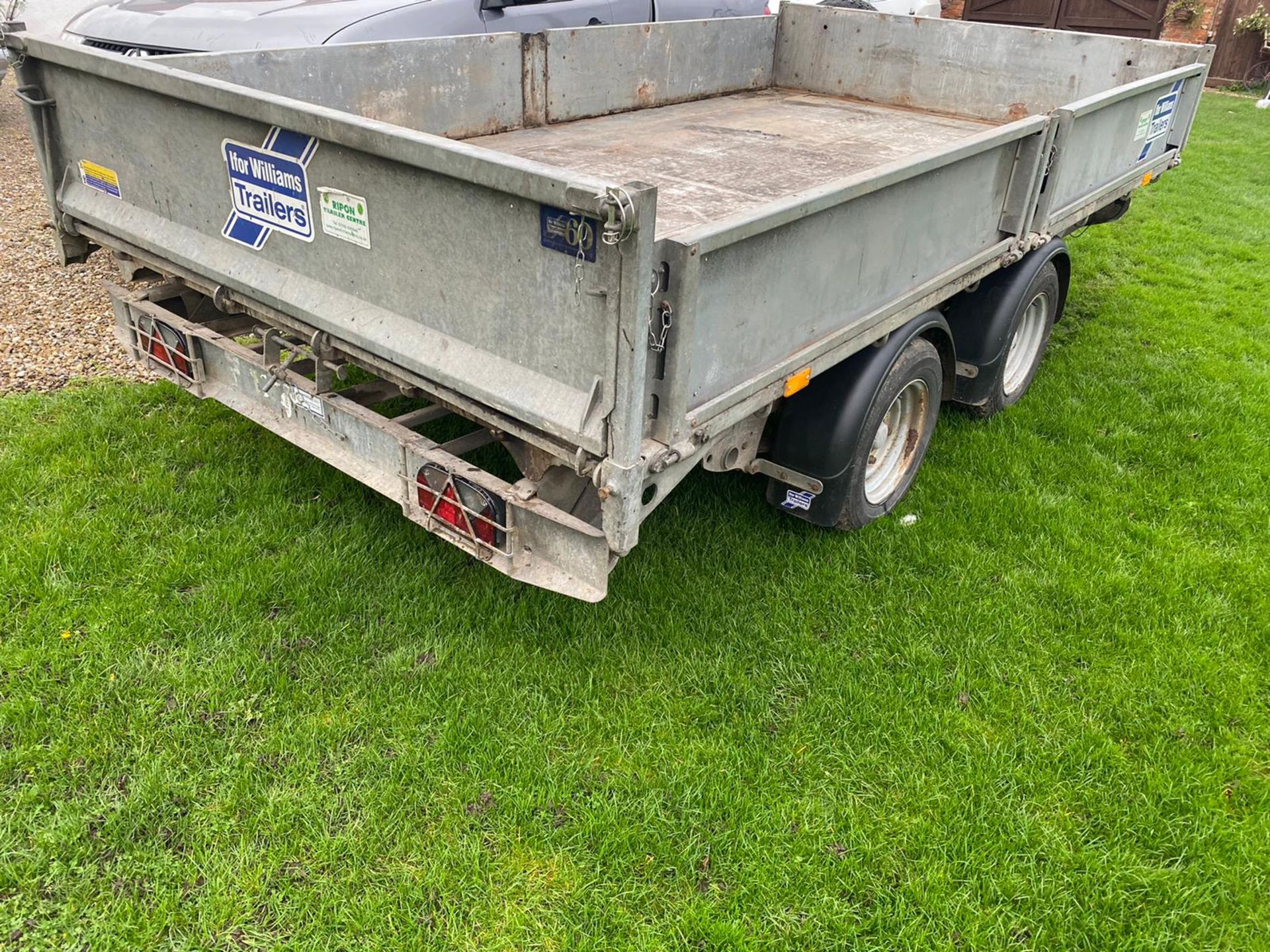 2018 IFOR WILLIAMS TT3621 TIPPING TRAILER, TOWS VERY WELL, EXCELLENT TYRES, ALL ROUND LED LIGHTS - Image 5 of 6