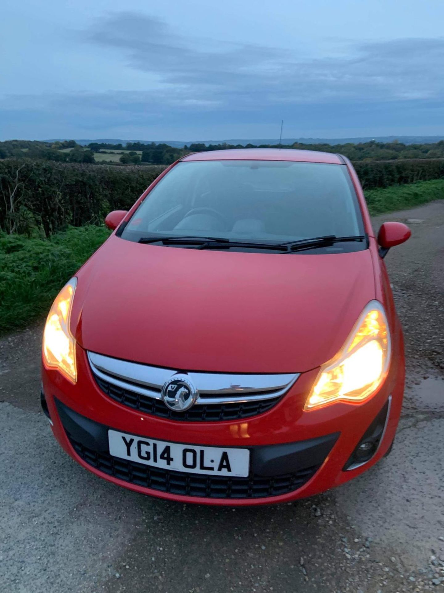 2014/14 REG VAUXHALL CORSA EXCITE 1.2 PETROL RED 3 DOOR HATCHBACK, SHOWING 2 FORMER KEEPERS *NO VAT* - Image 2 of 11