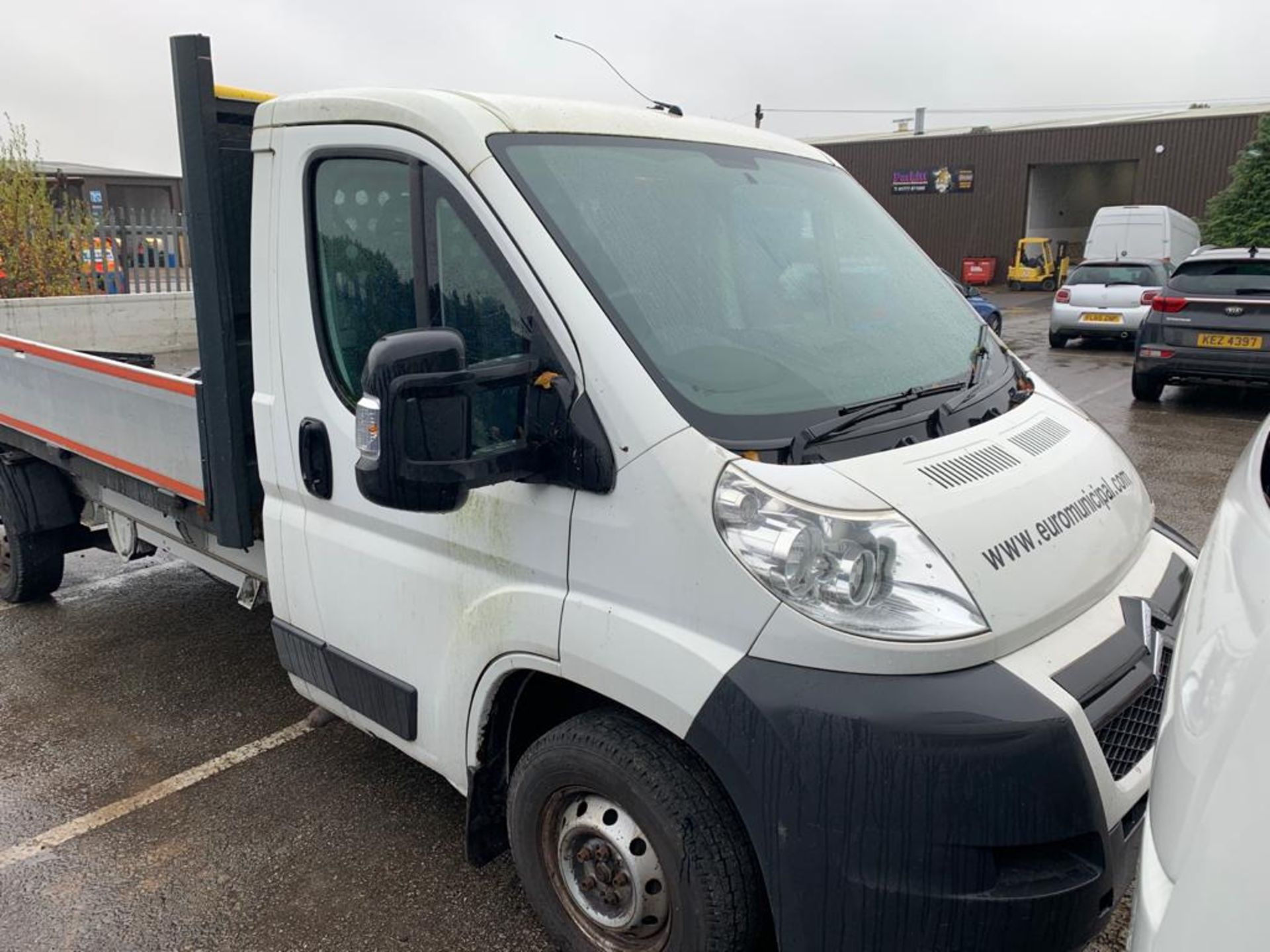 2012/12 REG CITROEN RELAY 35 L3 DROPSIDE HDI 2.2 DIESEL WHITE TIPPER, SHOWING 2 FORMER KEEPERS - Image 4 of 9