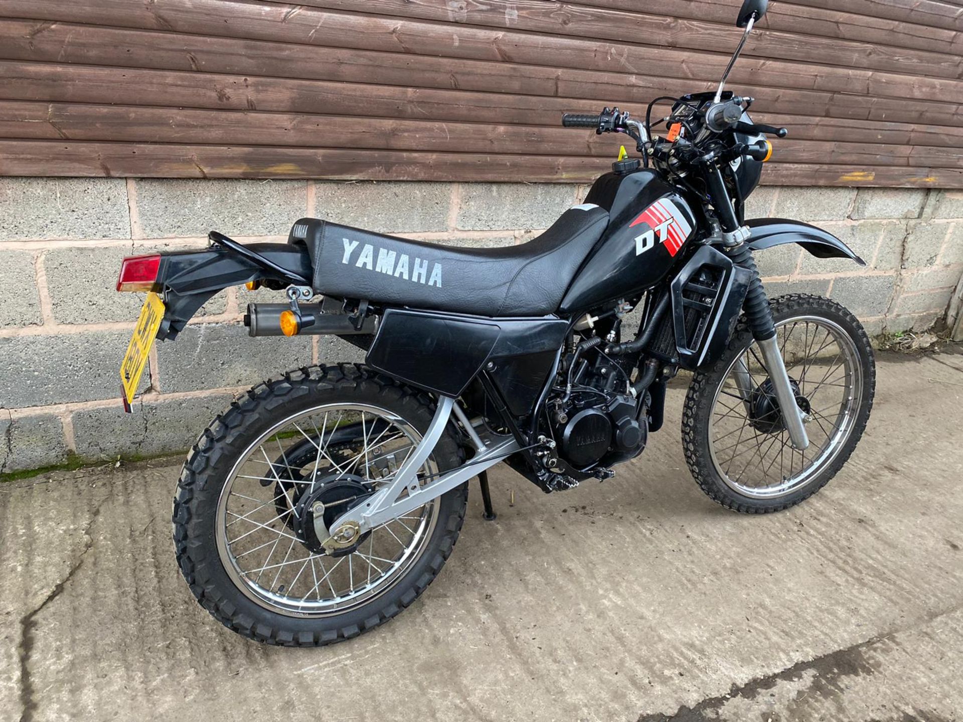 1982 YAMAHA DT125, VERY NICE ORIGINAL EXAMPLE, PETROL MOTORCYCLE, MILEAGE: 21414 *NO VAT* - Image 3 of 7