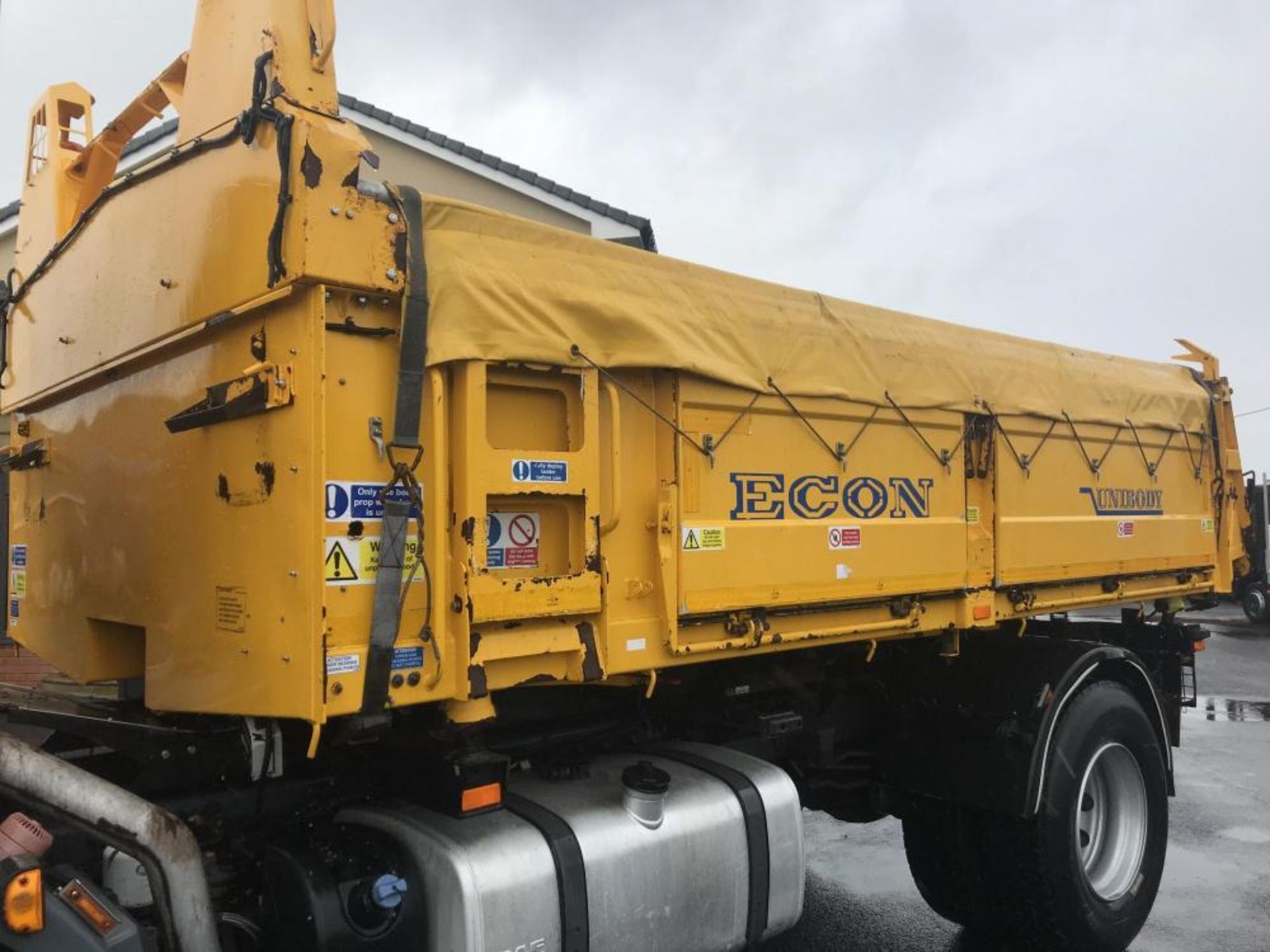 2013/62 REG DAF TRUCKS LF FA 55.250 YELLOW TIPPER 18 TON 3 WAY MANUAL GEARBOX, EX COUNCIL *PLUS VAT* - Image 9 of 30