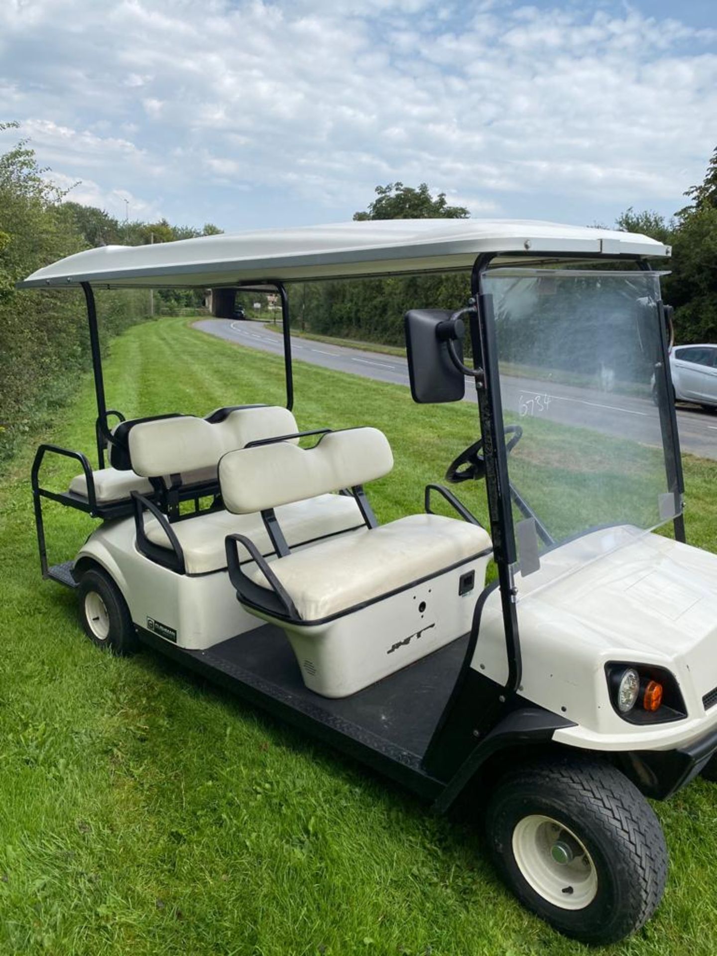 GOLFBUGGY 6 SEATER, CUSHMAN SHUTTLE 6, ELECTRIC, YEAR 2016, VERY LITTLE USE, FULL SUN CANOPY