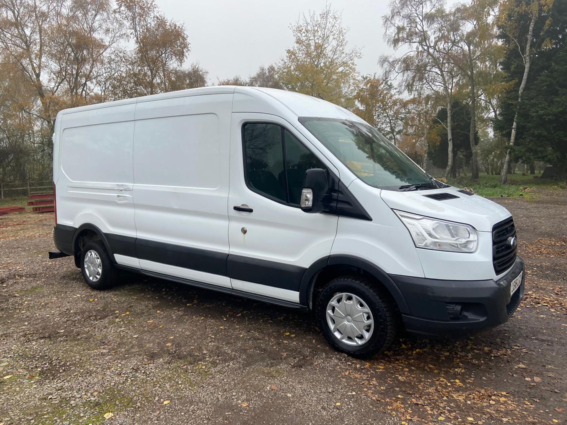 2016/16 REG FORD TRANSIT 310 2.2 DIESEL WHITE PANEL VAN, SHOWING 0 FORMER KEEPERS *PLUS VAT*