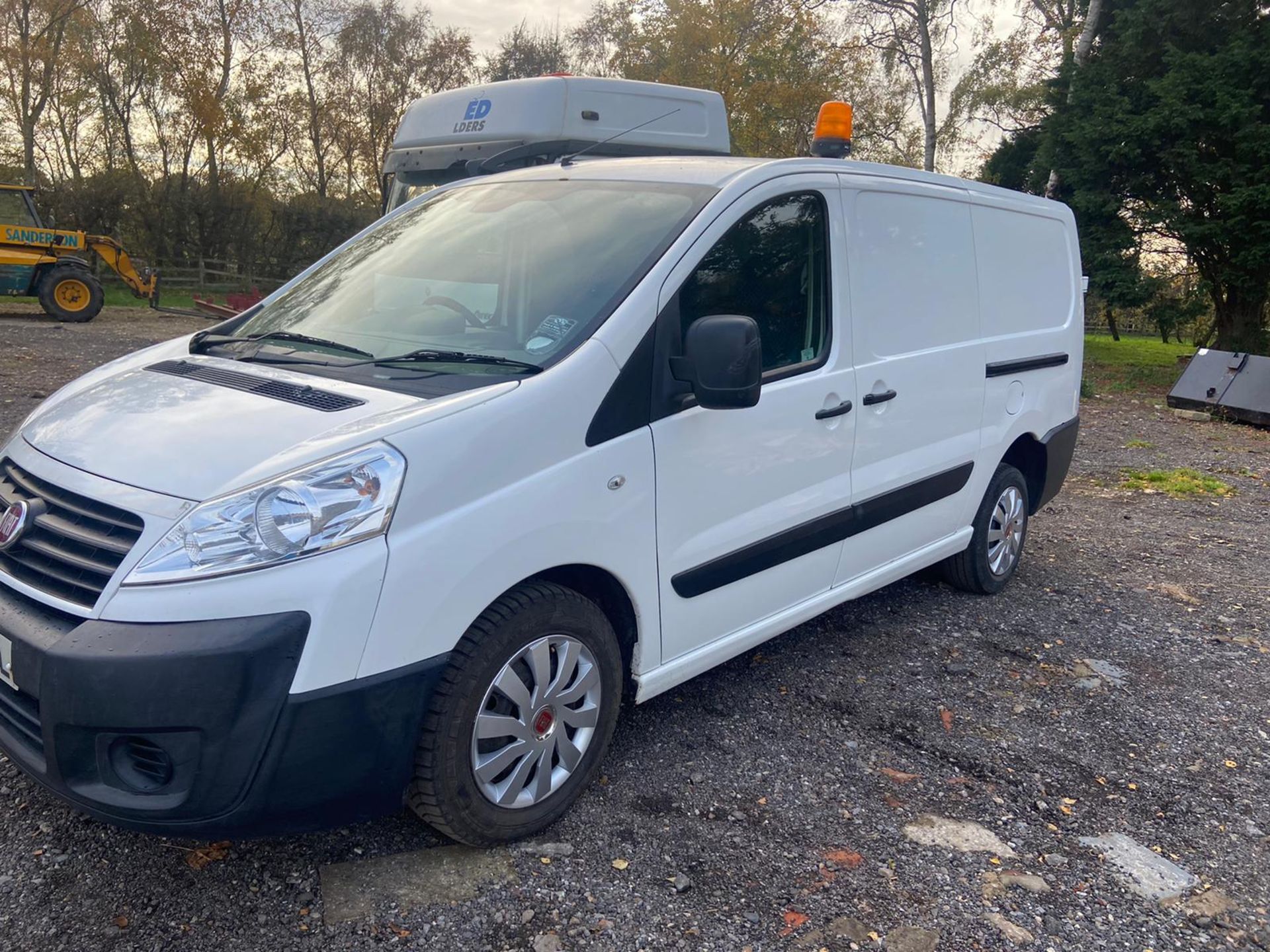 2012/62 REG FIAT SCUDO COMFORT MULTIJET LWB 2.0 DIESEL WHITE PANEL VAN, SHOWING 0 FORMER KEEPERS - Image 4 of 11