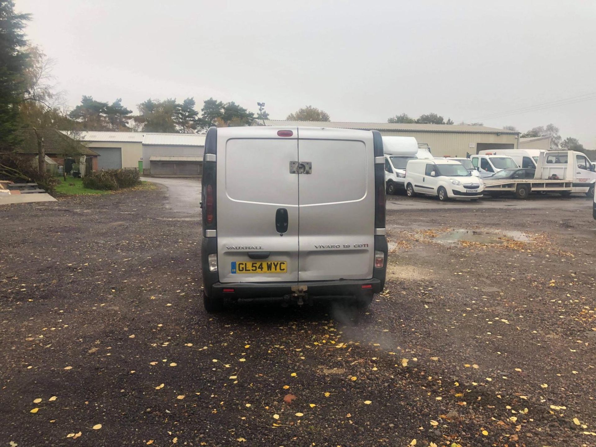 2005/54 REG VAUXHALL VIVARO 2700 DTI SWB 1.9 DIESEL SILVER PANEL VAN *NO VAT* - Image 4 of 8