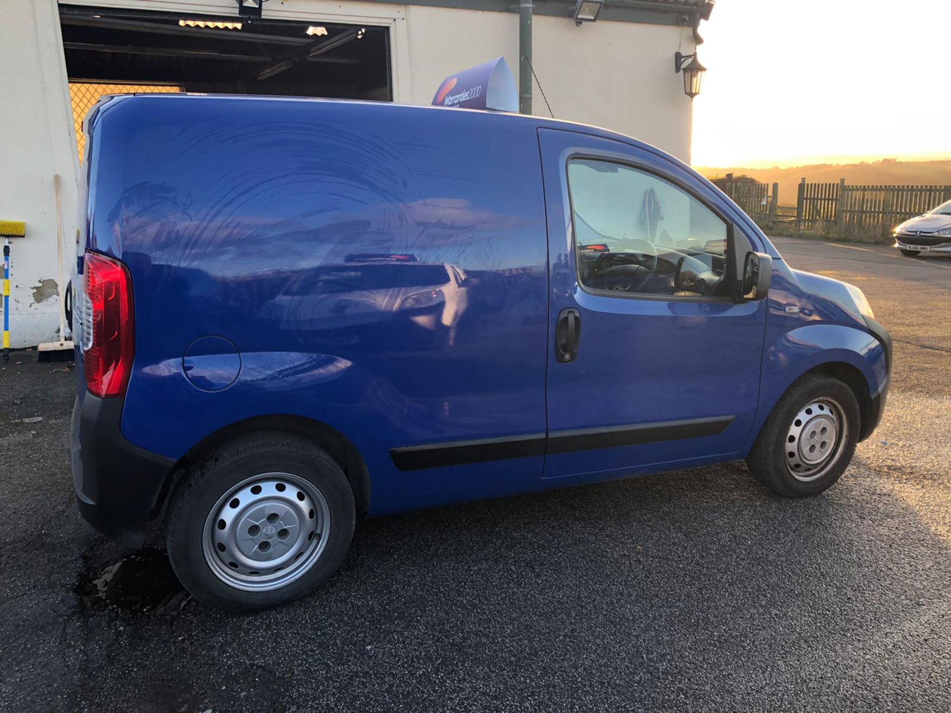 2014/14 REG PEUGEOT BIPPER S HDI 1.25 DIESEL BLUE PANEL VAN, SHOWING 0 FORMER KEEPERS *PLUS VAT* - Image 7 of 10