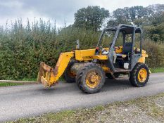 JCB 520-55 TELEHANDLER, ONLY 1997 HOURS, PERKINS DIESEL ENGINE, STARTS FIRST TURN OF THE KEY