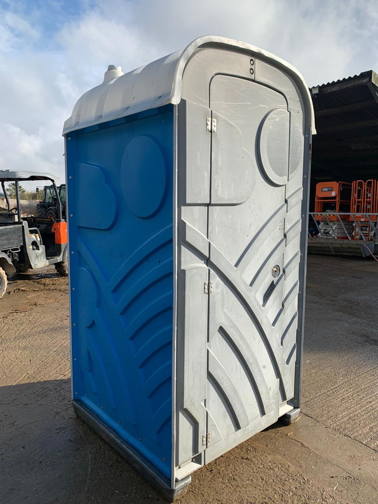 PORTALOO TOILET BLOCK *PLUS VAT* - Image 4 of 4