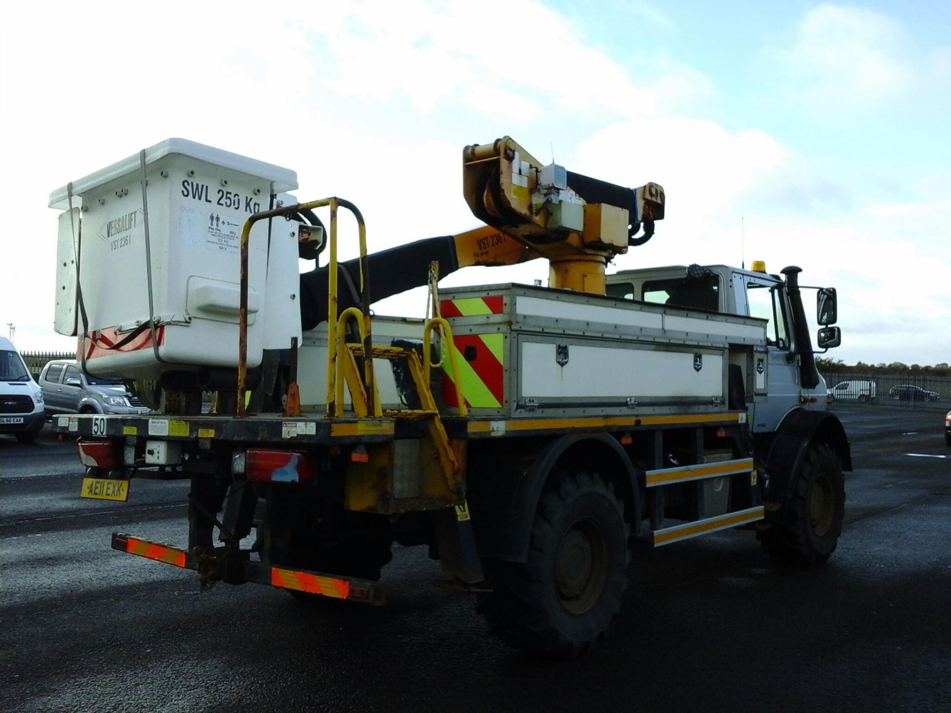 2011 MERCEDES UNIMOG U4000 4X4 ACCESS PLATFORM *PLUS VAT* - Image 5 of 8