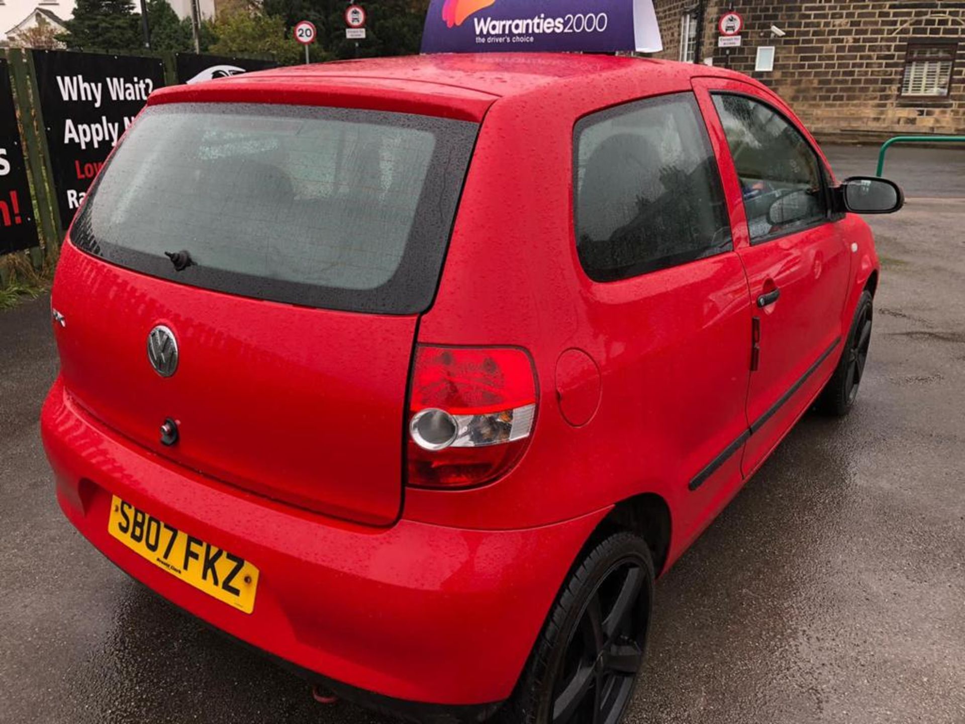 2007/07 REG VOLKSWAGEN FOX 55 1.2 PETROL RED 3 DOOR HATCHBACK, SHOWING 1 FORMER KEEPER *NO VAT* - Image 5 of 9