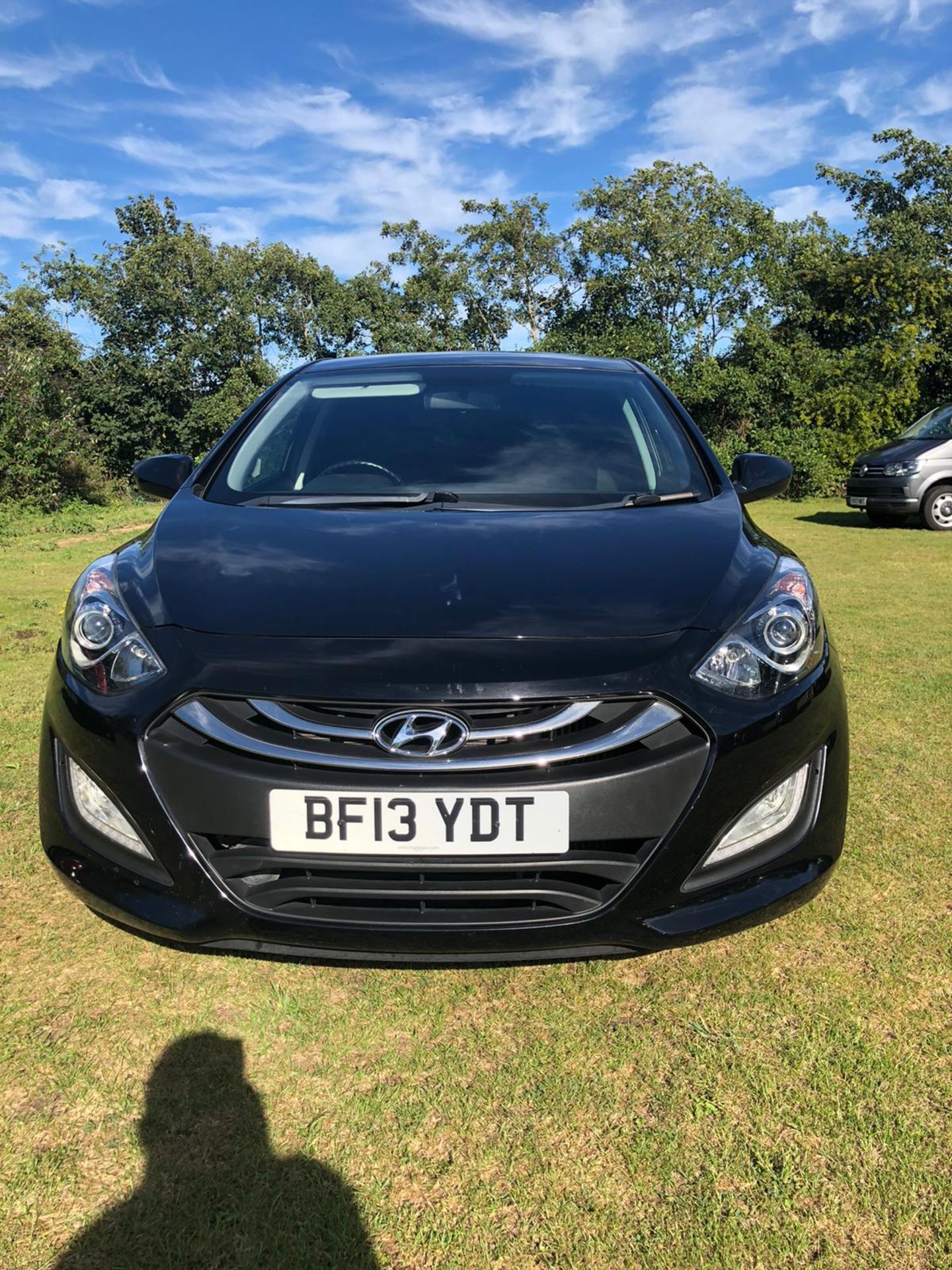 2013/13 REG HYUNDAI I30 ACTIVE CRDI AUTO 1.6 DIESEL BLACK 5DR HATCHBACK, SHOWING 1 FORMER KEEPER - Image 3 of 15