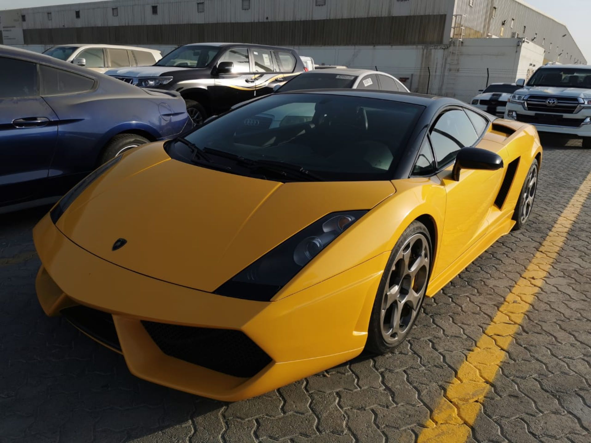 LATE 2003 LAMBORGHINI GALLARDO 5.0L PETROL LHD YELLOW AND BLACK 2DR COUPE - C/W NOVA PIN *NO VAT* - Image 3 of 6