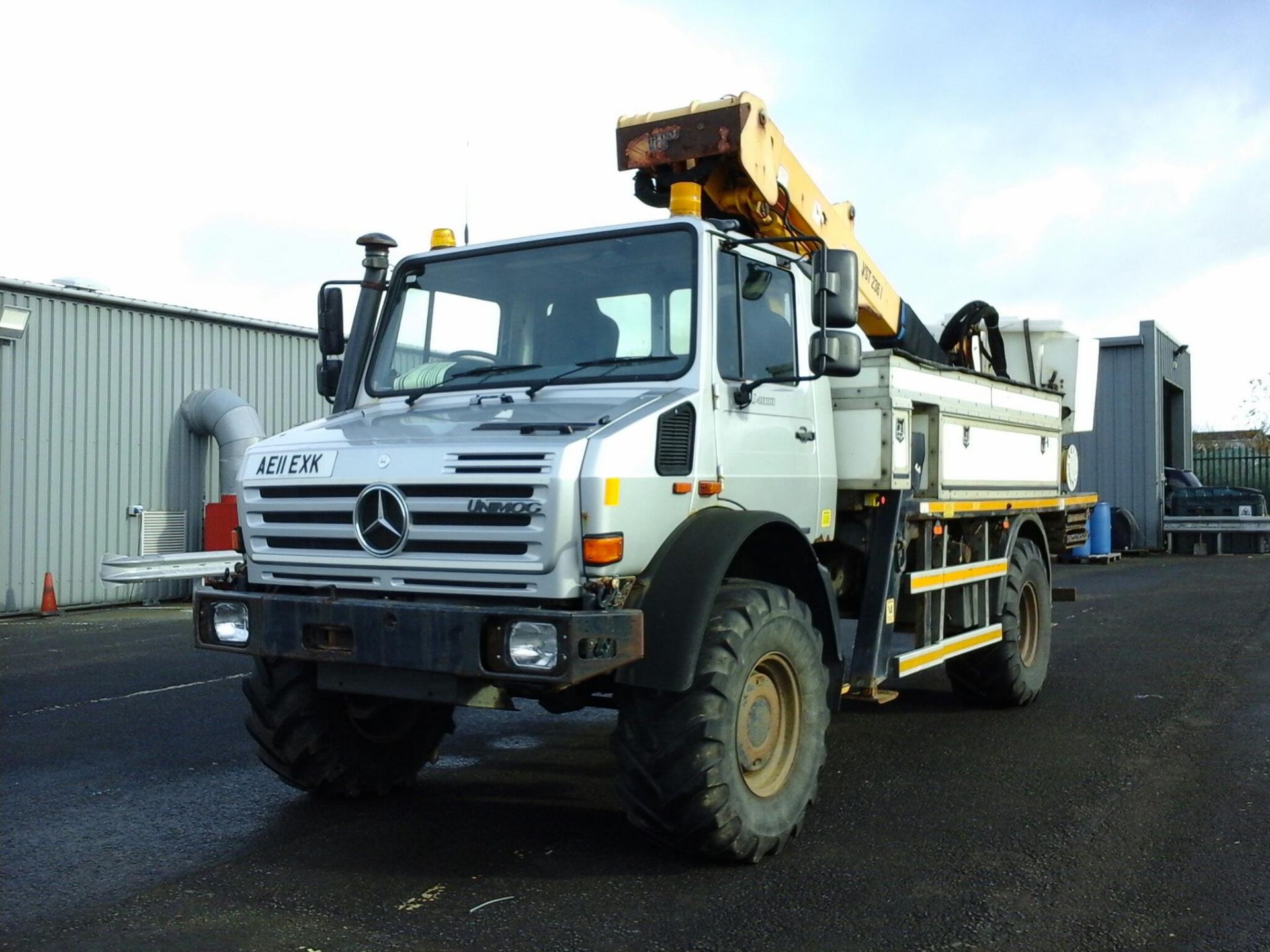 2011 MERCEDES UNIMOG U4000 4X4 ACCESS PLATFORM *PLUS VAT* - Image 2 of 8