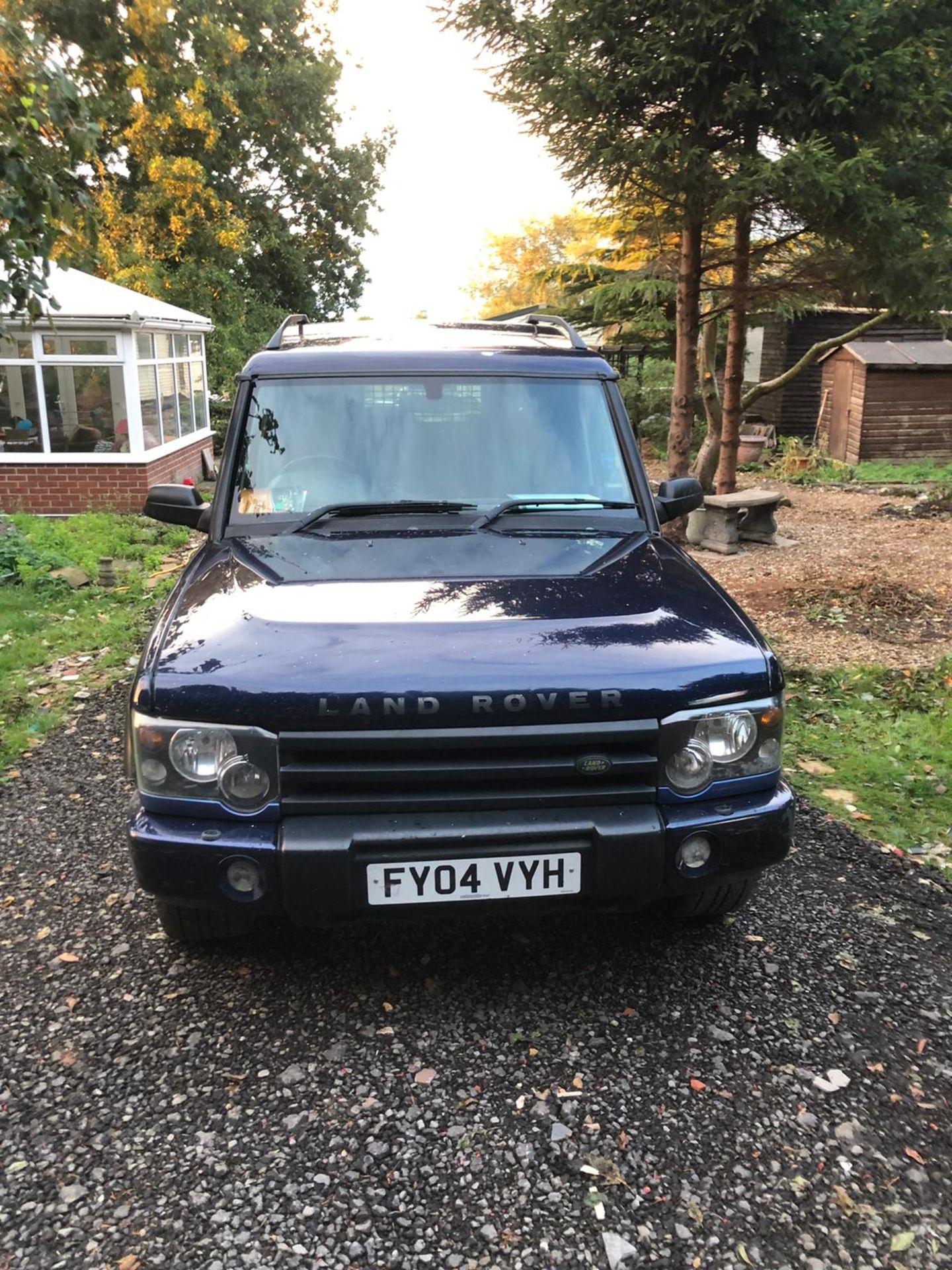 2004/04 REG LAND ROVER DISCOVERY TD5 AUTO 2.5 DIESEL BLUE LIGHT UTILITY 4X4 *NO VAT* - Image 2 of 9