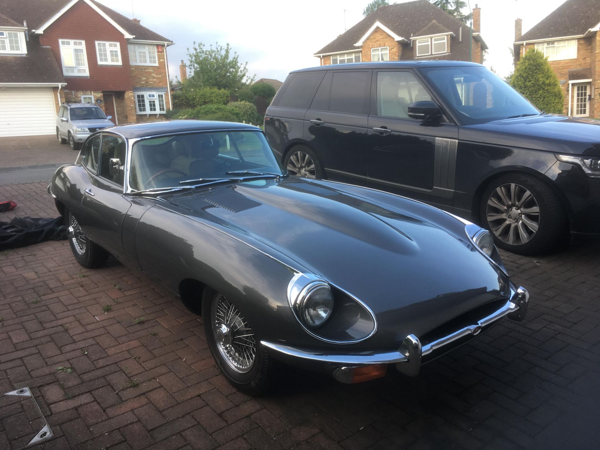 1969 JAGUAR E-TYPE SERIES 2 4.2L PETROL COUPE MANUAL SHOWING 1 FORMER KEEPER *NO VAT*