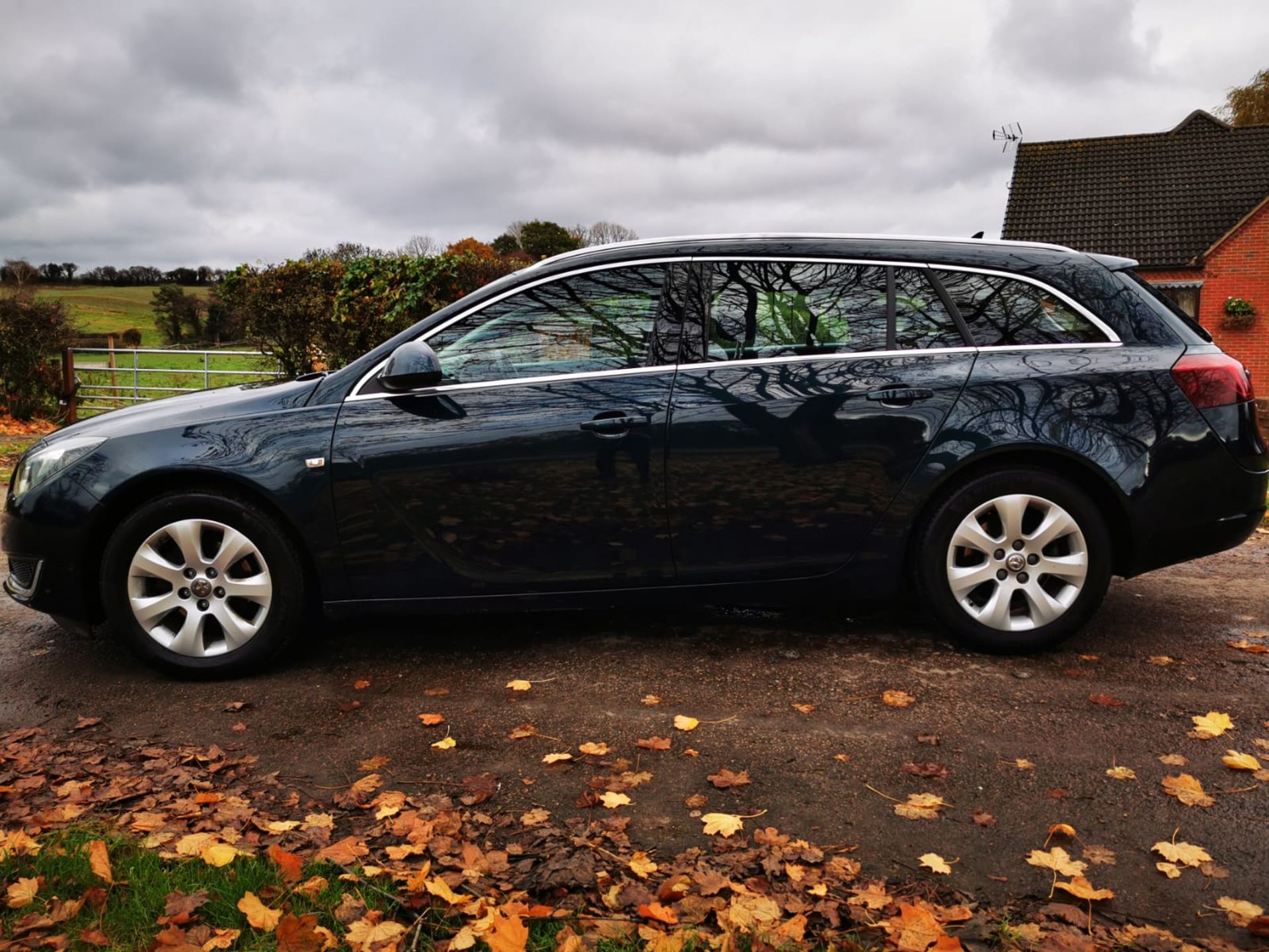 2017/17 REG VAUXHALL INSIGNIA TECHLINE CDTI ECO 1.6 DIESEL ESTATE, SHOWING 1 FORMER KEEPER *NO VAT* - Image 7 of 24