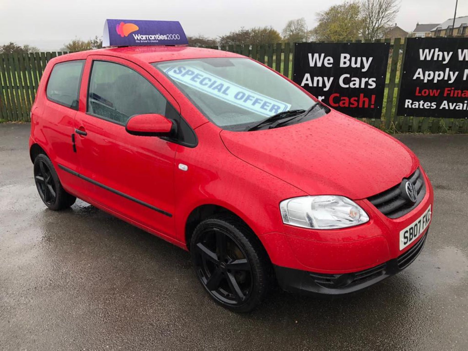 2007/07 REG VOLKSWAGEN FOX 55 1.2 PETROL RED 3 DOOR HATCHBACK, SHOWING 1 FORMER KEEPER *NO VAT*