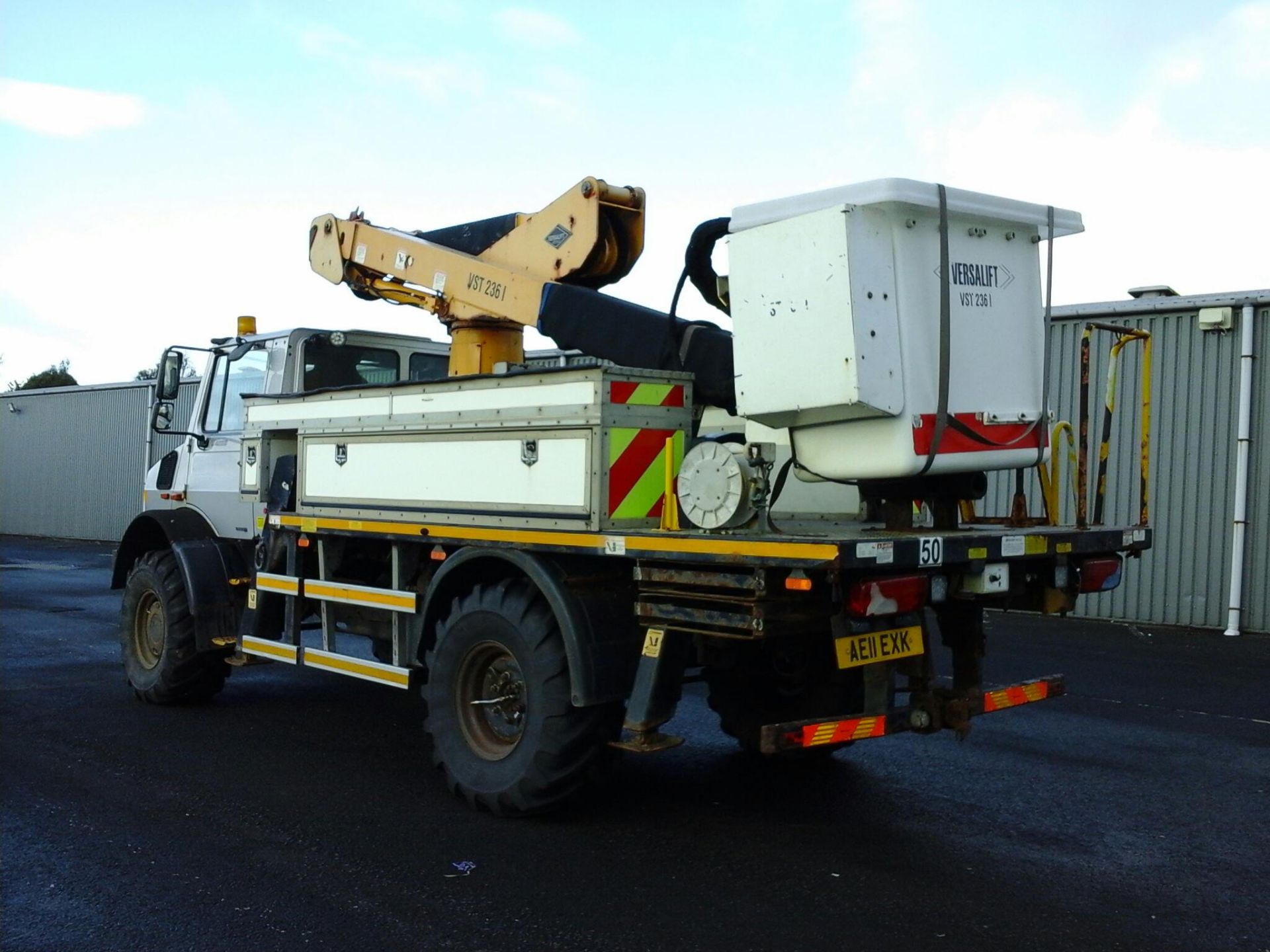 2011 MERCEDES UNIMOG U4000 4X4 ACCESS PLATFORM *PLUS VAT* - Image 6 of 8