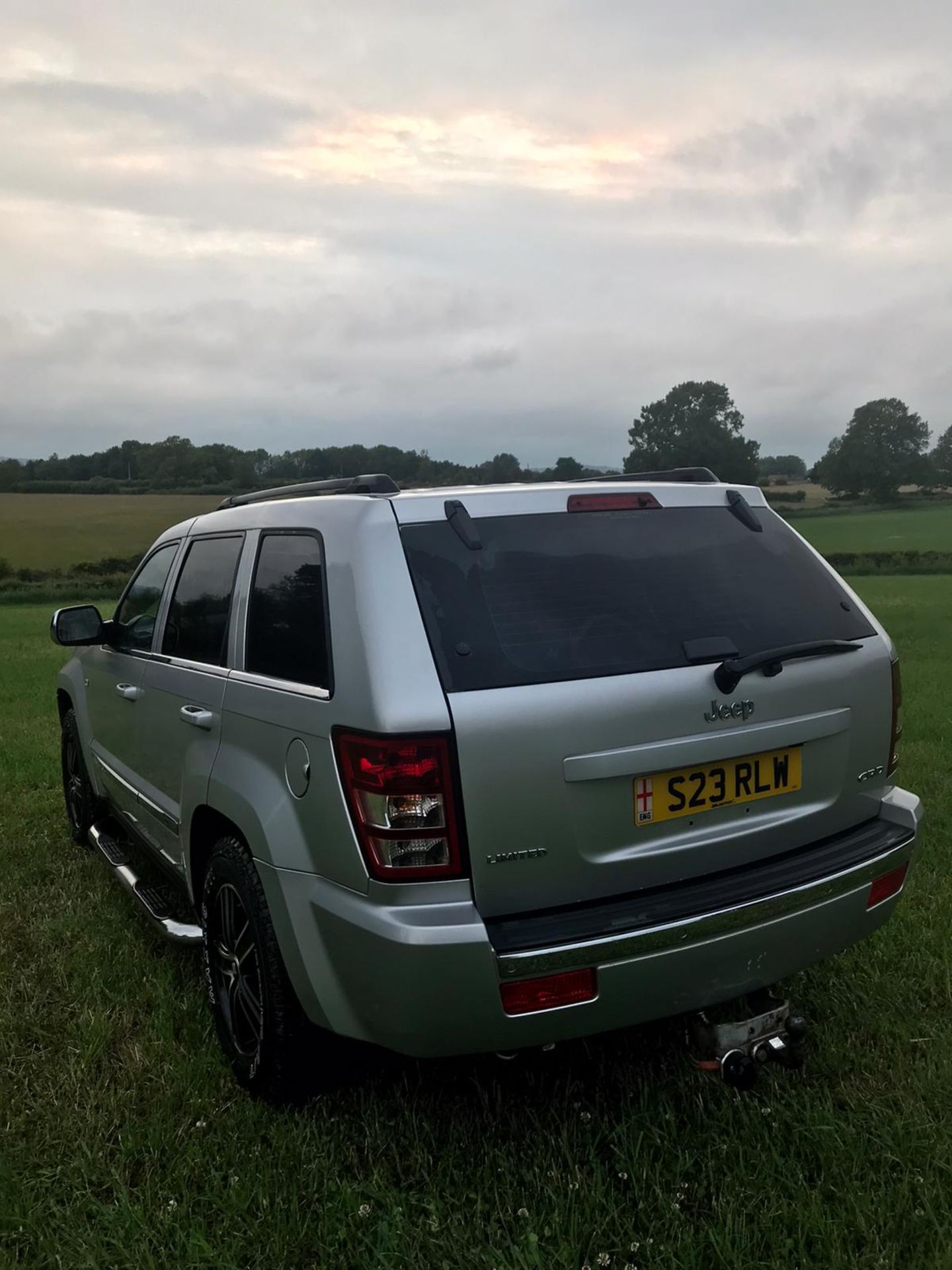 2005/55 REG JEEP GRAND CHEROKEE V6 CRD LIMITED 3.0 DIESEL AUTOMATIC 215 BHP *NO VAT* - Image 4 of 8