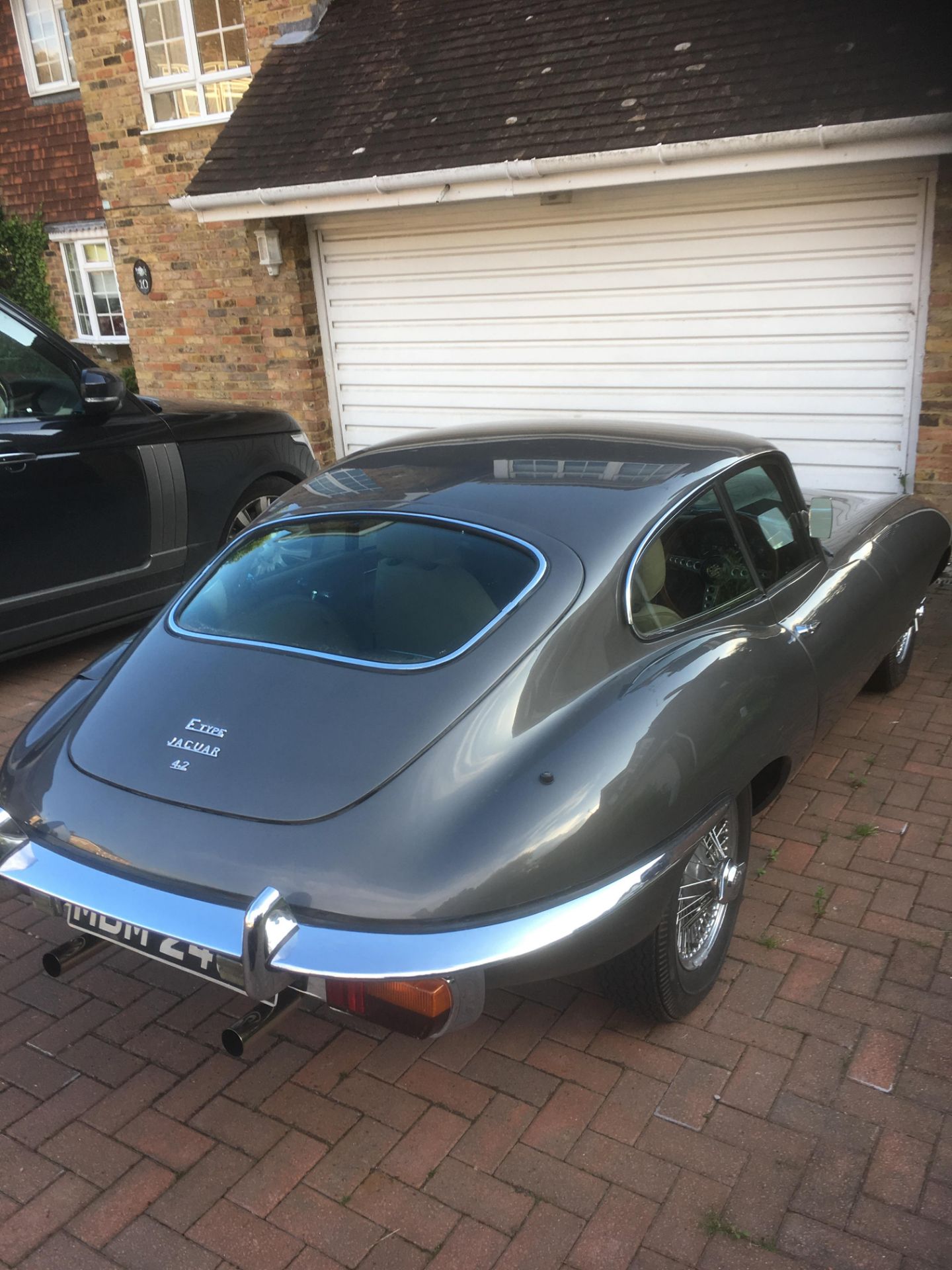 1969 JAGUAR E-TYPE SERIES 2 4.2L PETROL COUPE MANUAL SHOWING 1 FORMER KEEPER *NO VAT* - Image 5 of 30