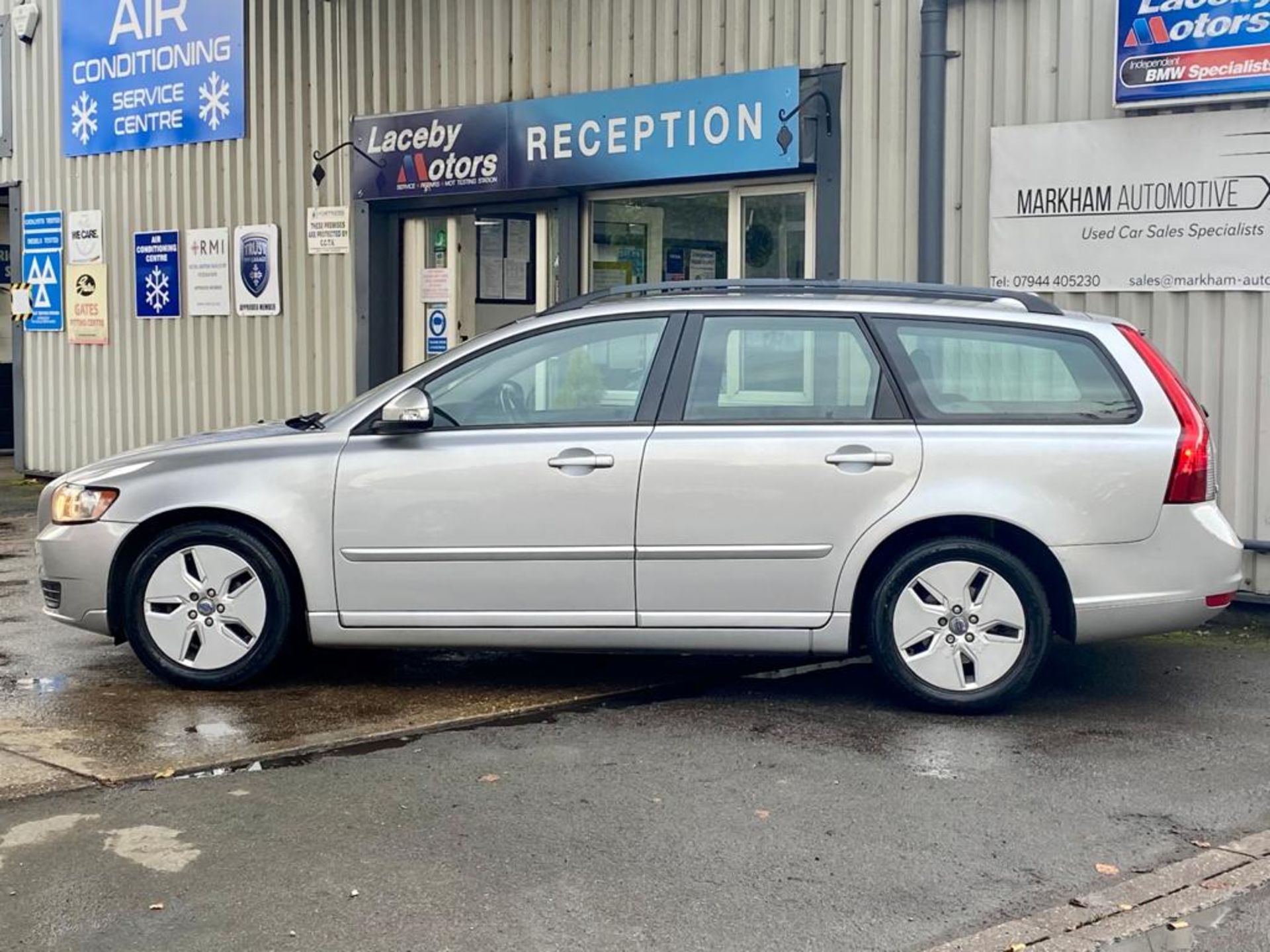 2010/60 REG VOLVO V50 S D DRIVE 1.6 DIESEL SILVER ESTATE, SHOWING 2 FORMER KEEPERS *NO VAT* - Image 8 of 14