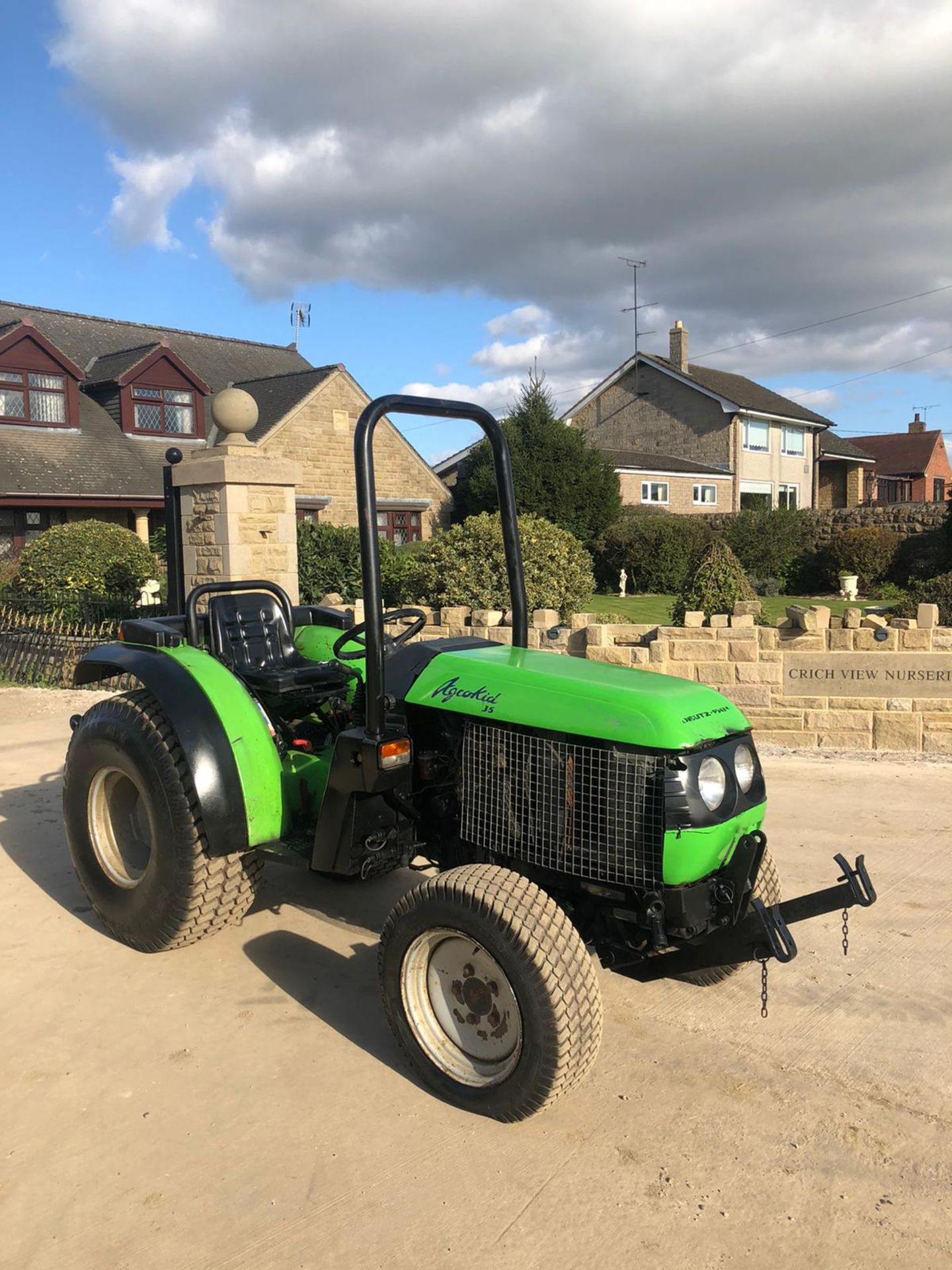 DEUTZ-FAHR AGROKAIL 35 TRACTOR, RUNS AND DRIVES, FRONT AND BACK LINKAGE *PLUS VAT*