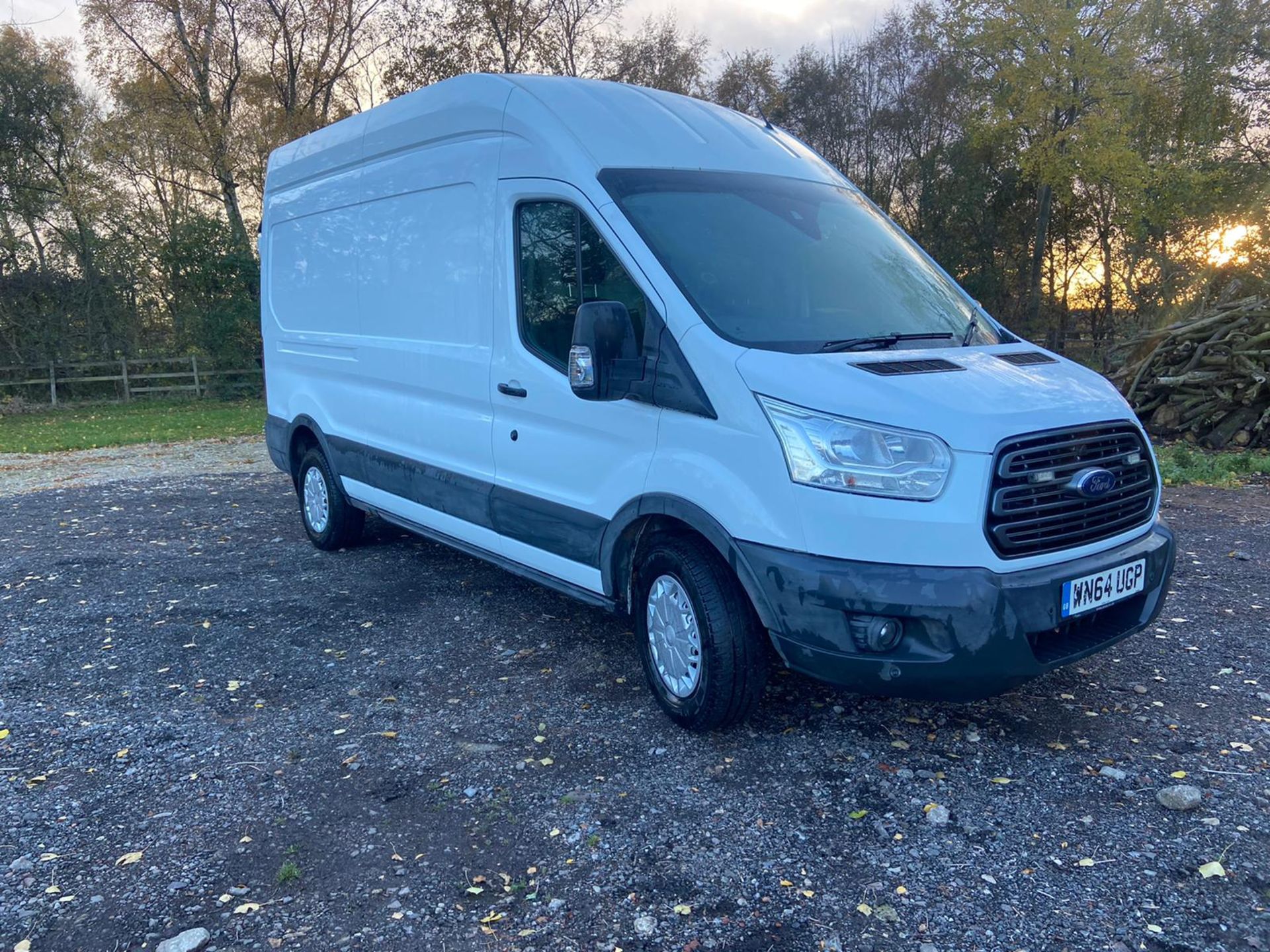 2014/64 REG FORD TRANSIT 350 TREND 2.2 DIESEL WHITE PANEL VAN, SHOWING 0 FORMER KEEPERS *PLUS VAT*