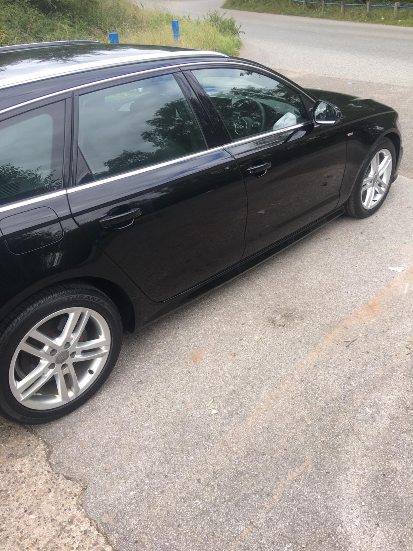 2018/18 REG AUDI A6 S LINE TDI ULTRA SEMI-AUTO 2.0 DIESEL BLACK ESTATE, SHOWING 1 FORMER KEEPER - Image 11 of 33