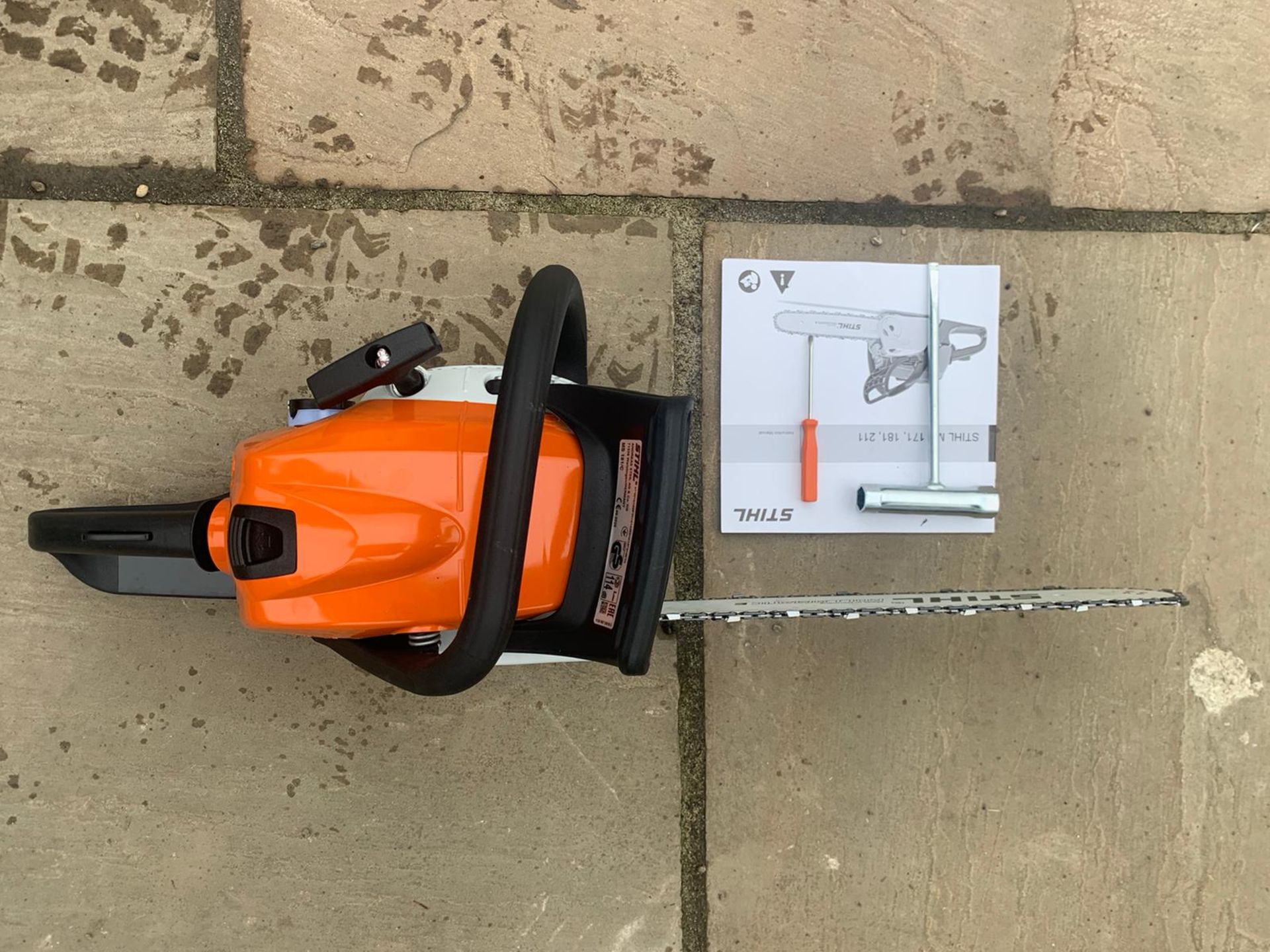 BRAND NEW AND UNUSED STIHL MS181C CHAINSAW, C/W MANUAL, TOOLS, BOXED, 16" BAR & CHAIN *NO VAT* - Image 2 of 4