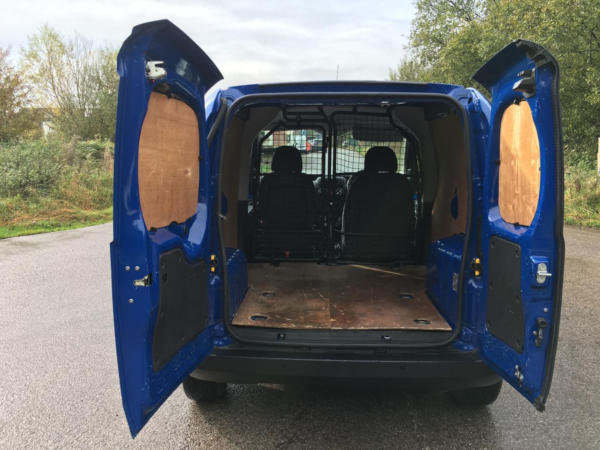 2013/63 REG PEUGEOT BIPPER S HDI 1.25 DIESEL BLUE PANEL VAN, SHOWING 2 FORMER KEEPERS *NO VAT* - Image 7 of 10