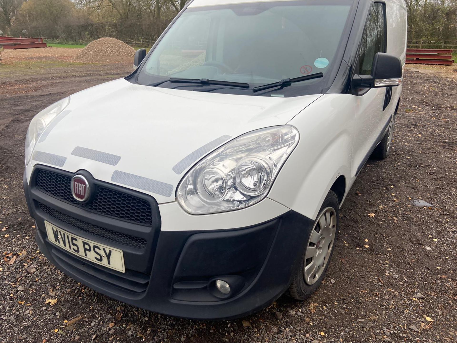 2015/15 REG FIAT DOBLO 16V ACTIVE MULTIJET 1.25 DIESEL CREW VAN, SHOWING 1 FORMER KEEPER *PLUS VAT* - Image 3 of 11