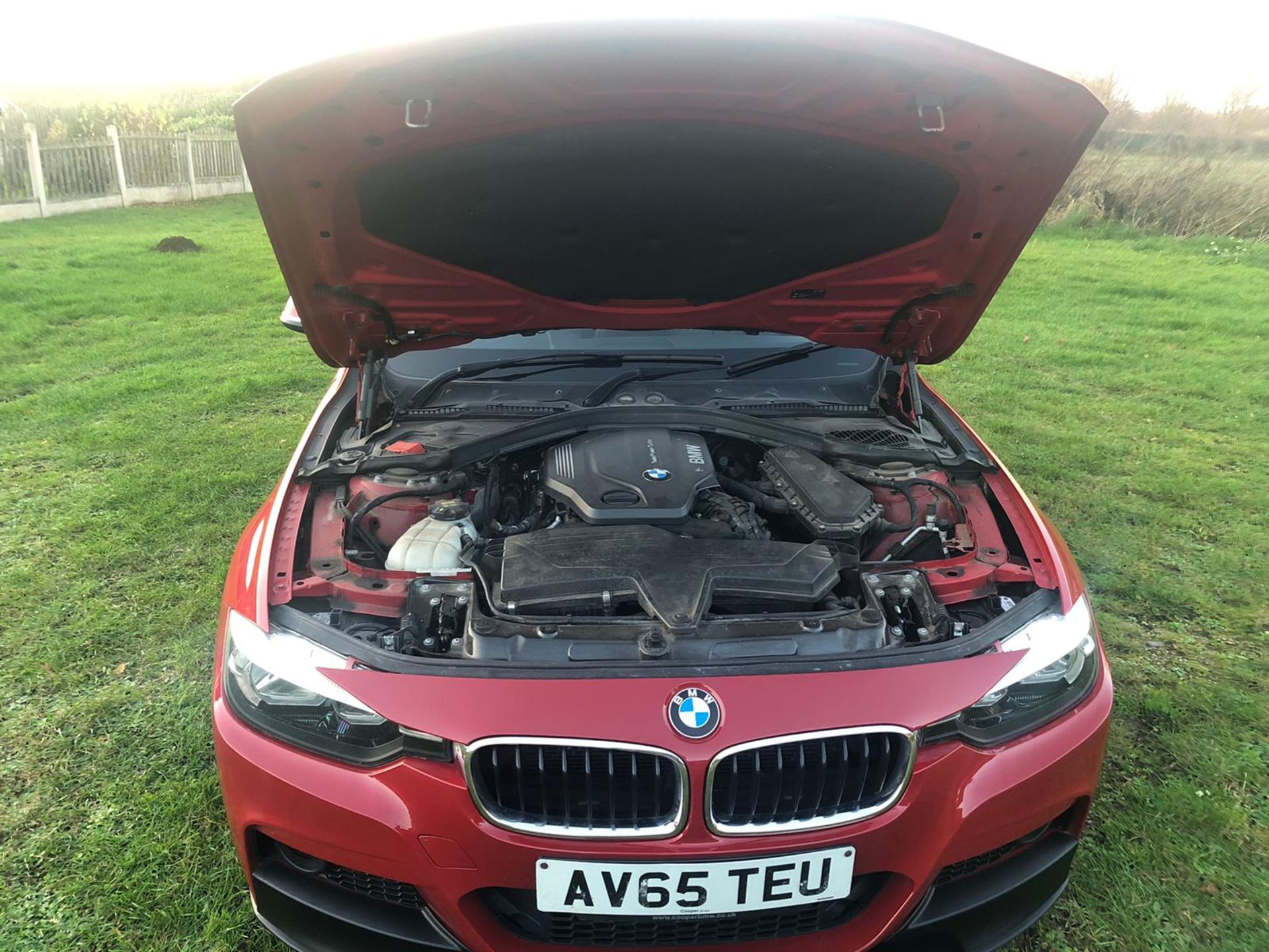 2015/65 REG BMW 320D ED SPORT, 2.0 DIESEL RED 4 DOOR SALOON, SHOWING 1 FORMER KEEEPR *NO VAT* - Image 10 of 20