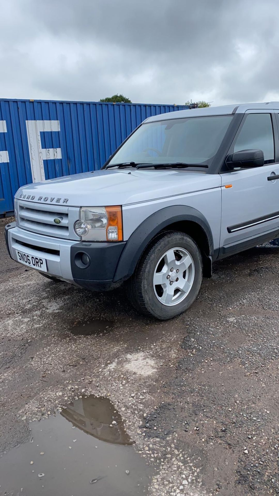2006/06 REG LAND ROVER DISCOVERY 3 TDV6 S 2.7 DIESEL MANUAL SILVER *NO VAT* - Image 4 of 13