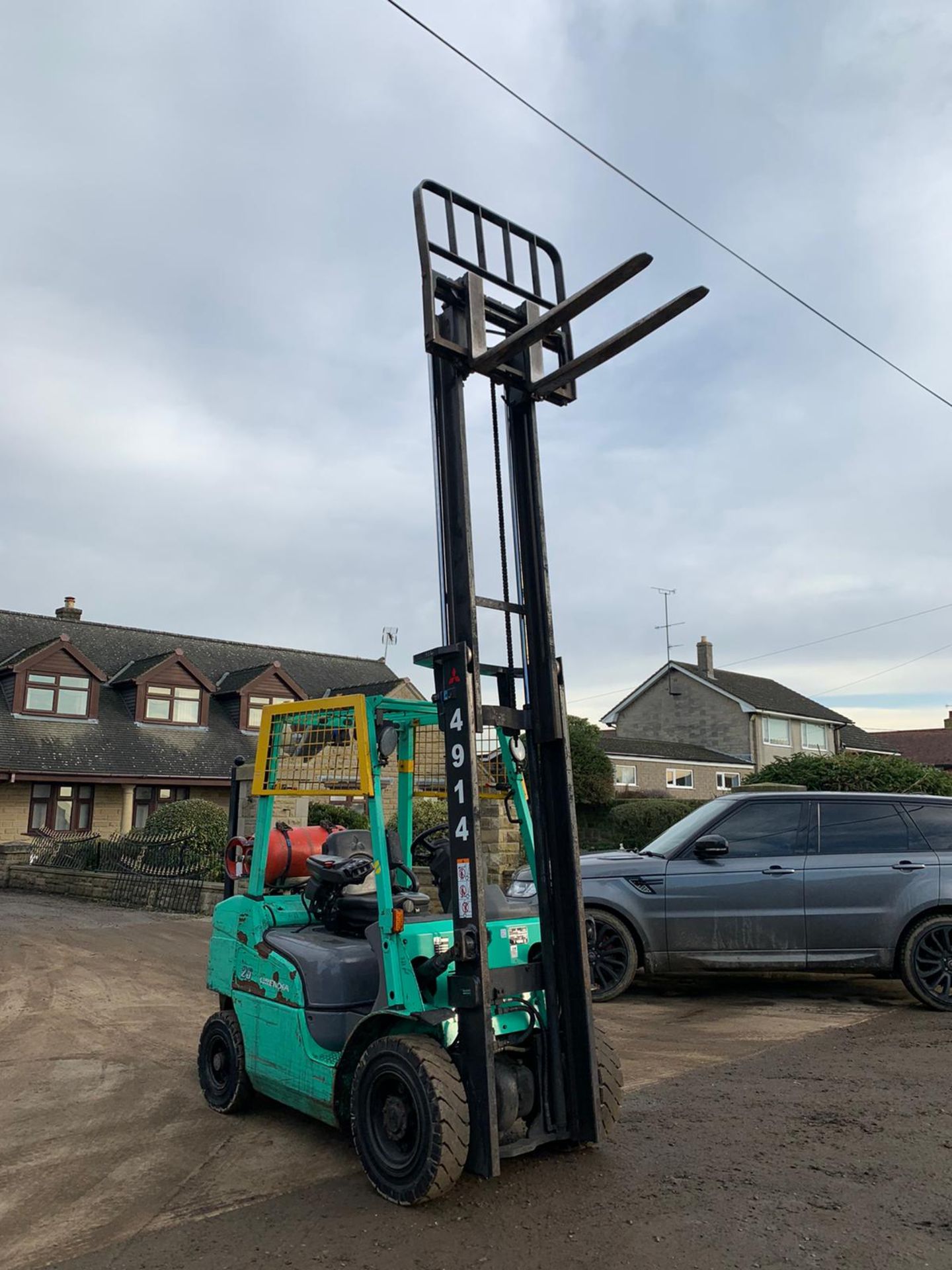 2015 MITSUBISHI FG25NT GAS FORKLIFT, RUNS, DRIVES, LIFTS, CLEAN MACHINE, SIDE SHIFT, CONTAINER SPEC - Bild 2 aus 5