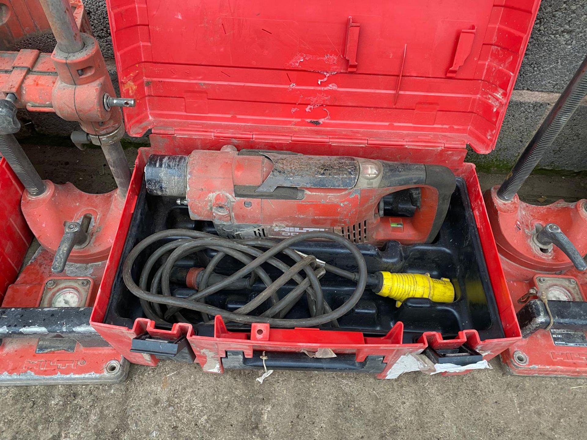 5 X HILTI 110V CORE DRILLS AND STANDS, ALL DIRECT FROM LOCAL CONTRACTING COMPANY *PLUS VAT* - Image 6 of 8