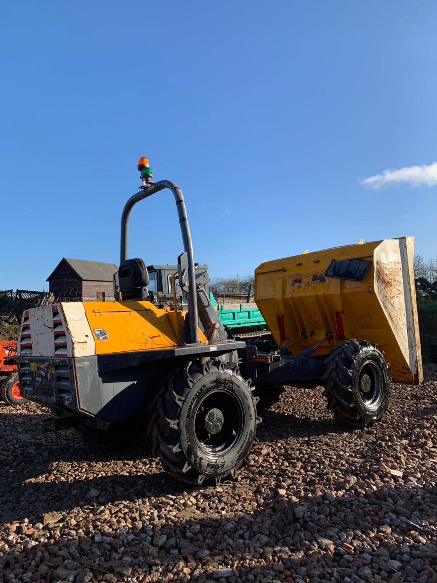 2011 TEREX 6 TON DUMPER, RUNS, DRIVES AND DUMPS, CLEAN MACHINE, CANOPY *PLUS VAT* - Image 6 of 7