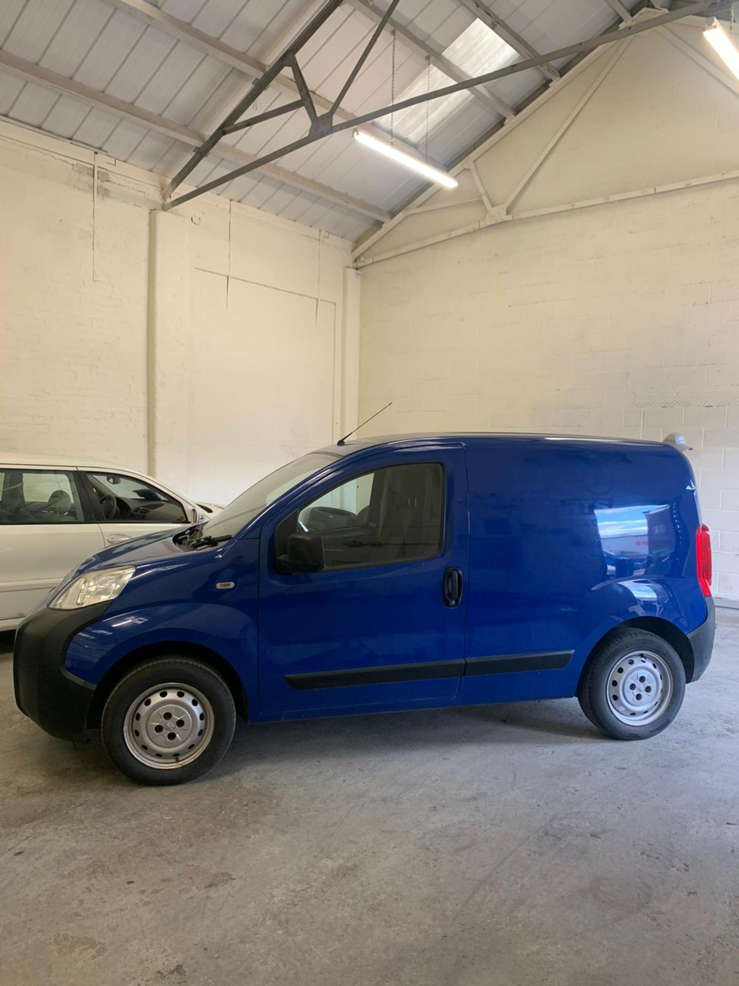 2014/14 REG PEUGEOT BIPPER S HDI 1.25 DIESEL BLUE PANEL VAN, SHOWING 0 FORMER KEEPERS PLUS VAT - Image 3 of 8