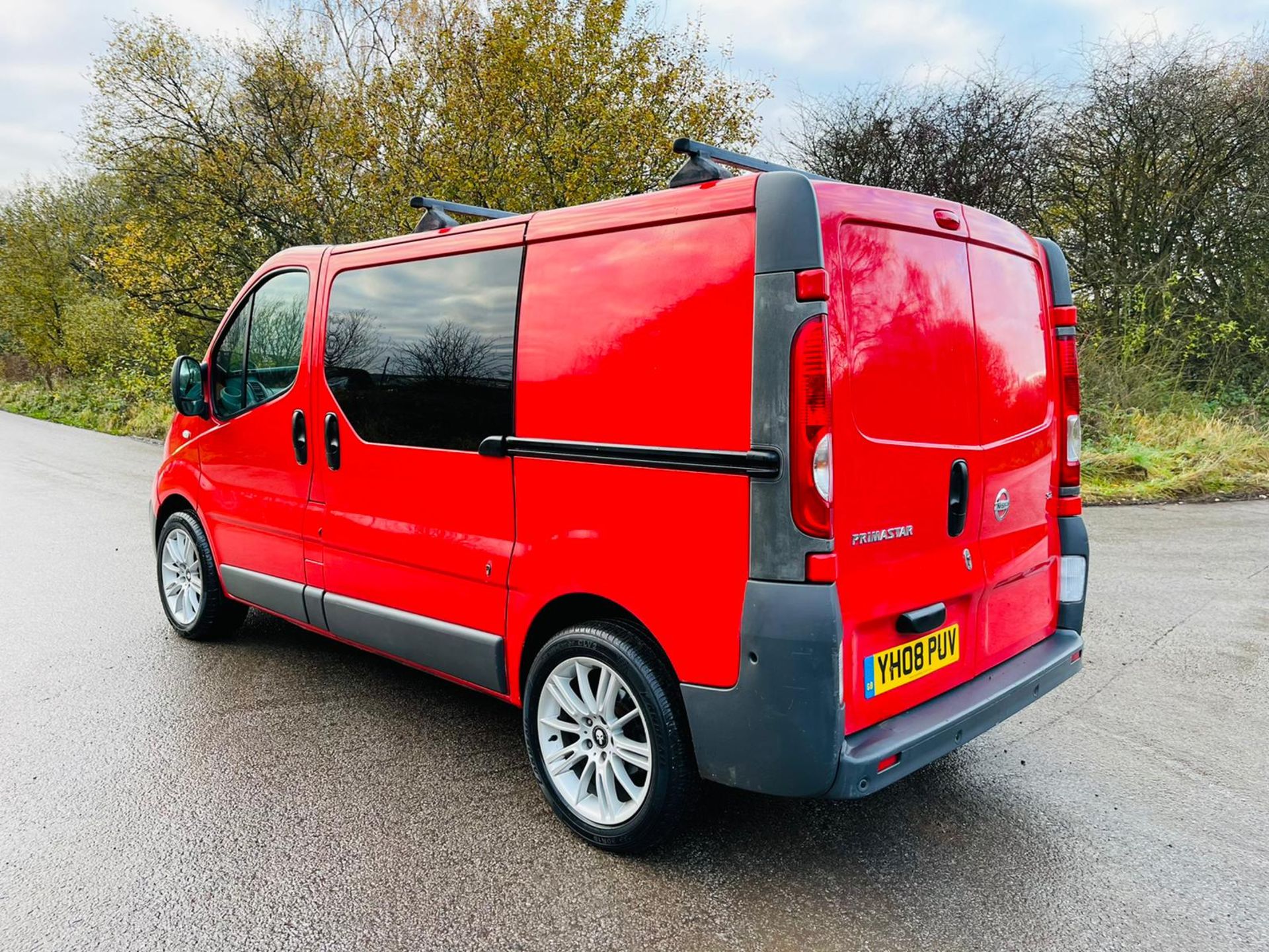 2008/08 REG NISSAN PRIMASTAR DCI 90 SWB 2.0 DIESEL RED PANEL VAN, SHOWING 4 FORMER KEEEPRS *NO VAT* - Image 4 of 17