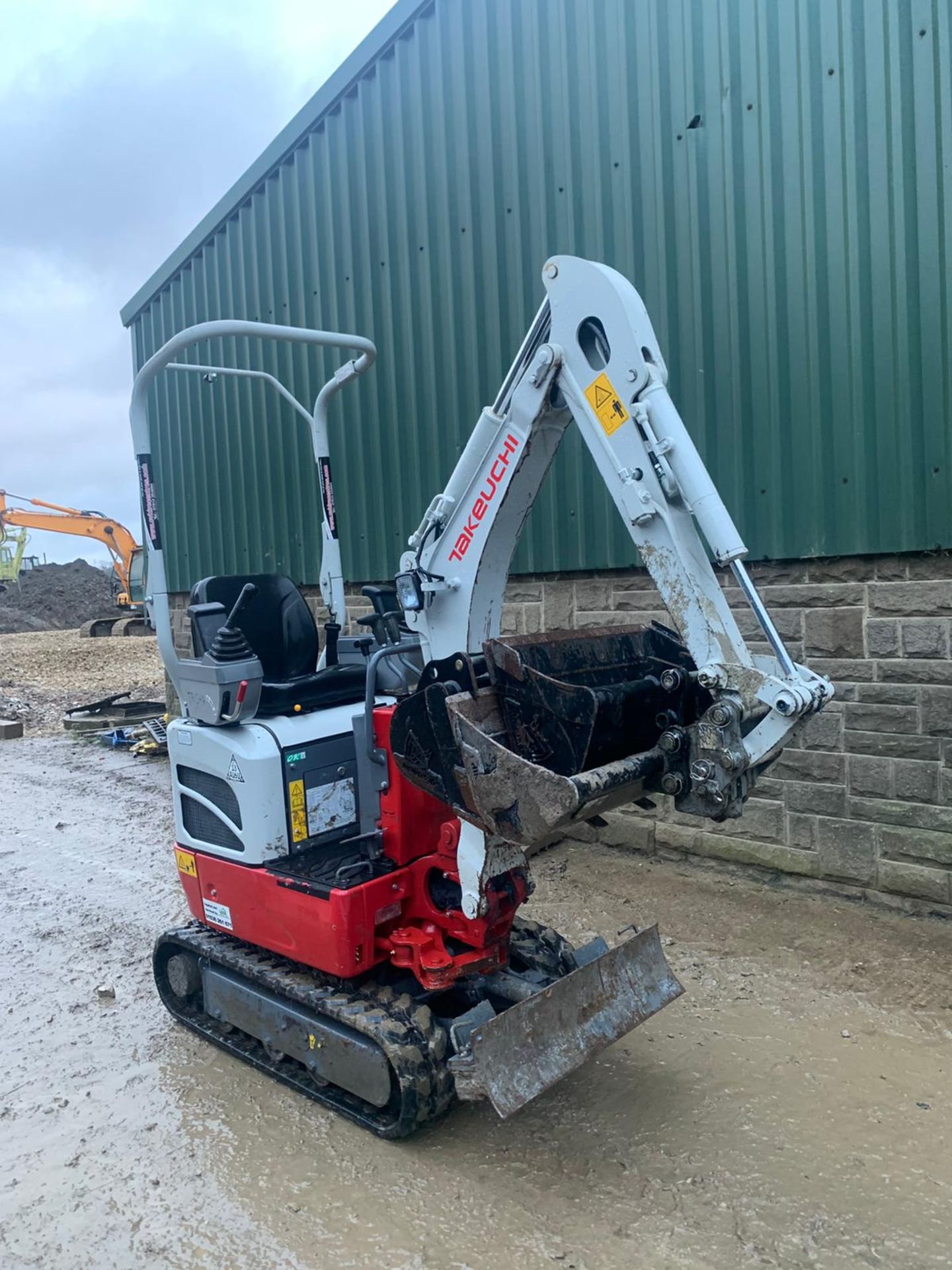 2020 Takeuchi TB210R Mini Digger *PLUS VAT* - Image 5 of 6