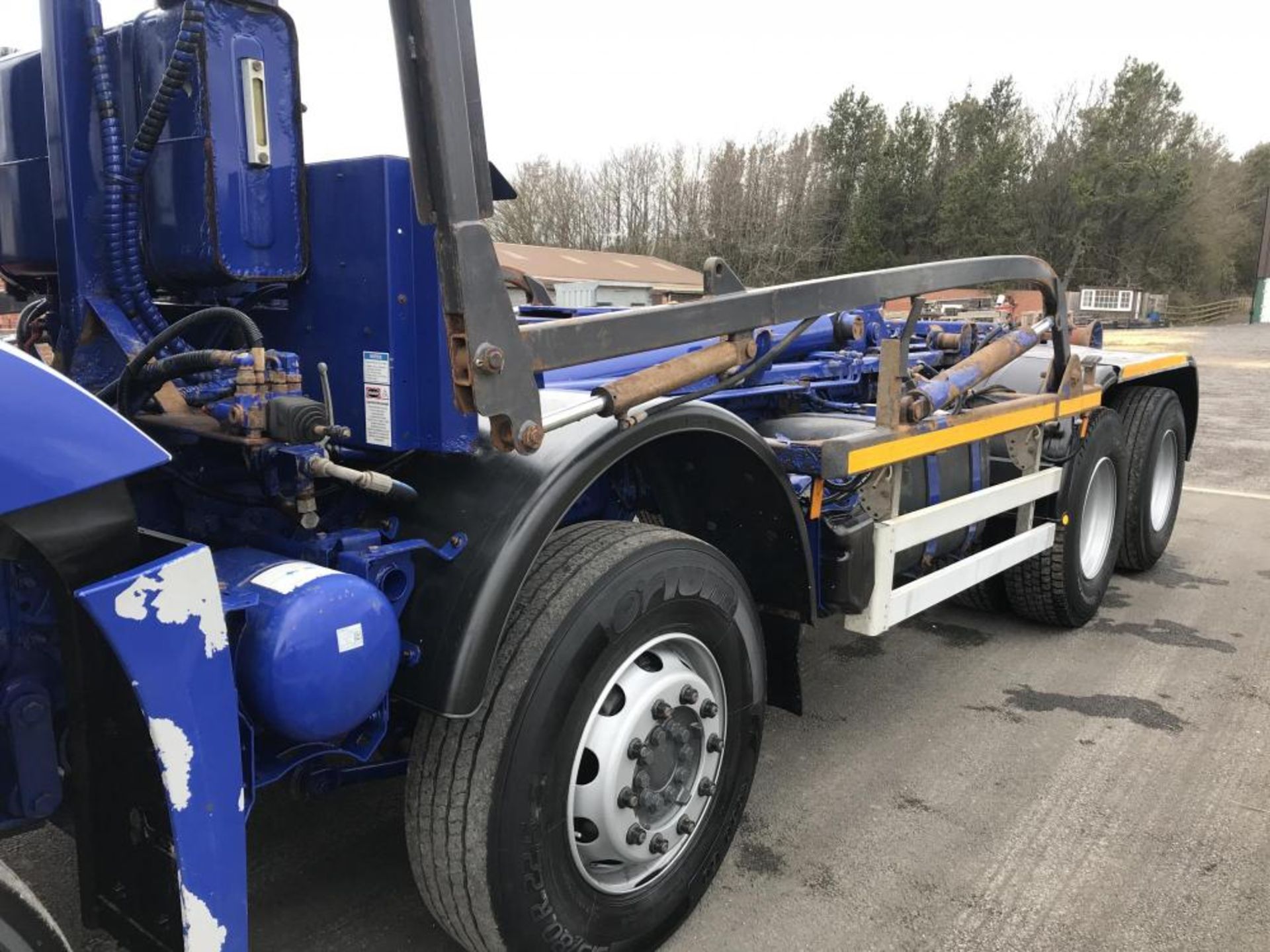 2014/64 REG MERCEDES-BENZ ACTROS 3240 HOOK LOADER 8X4 HARSH HOOK EQUIPMENT, AUTO GEARBOX *PLUS VAT* - Image 3 of 24