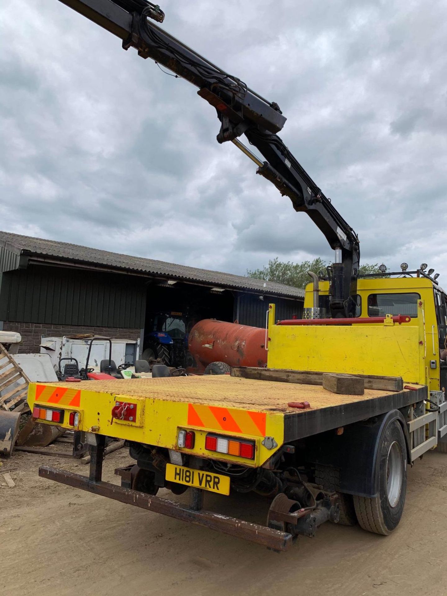 1991/H REG MERCEDES-BENZ CVS 1617AK CREW CAB YELLOW/BLACK 6.0L DIESEL CRANE / FLATBED LORRY - Image 3 of 11