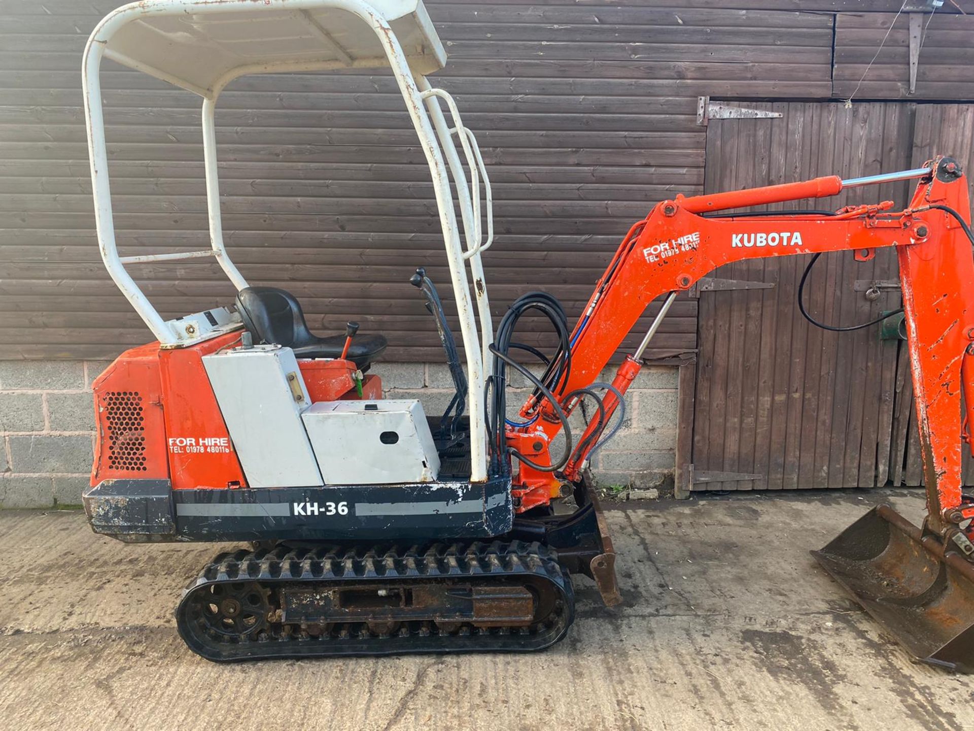 Kubota KH-36 mini digger *PLUS VAT* - Image 2 of 9