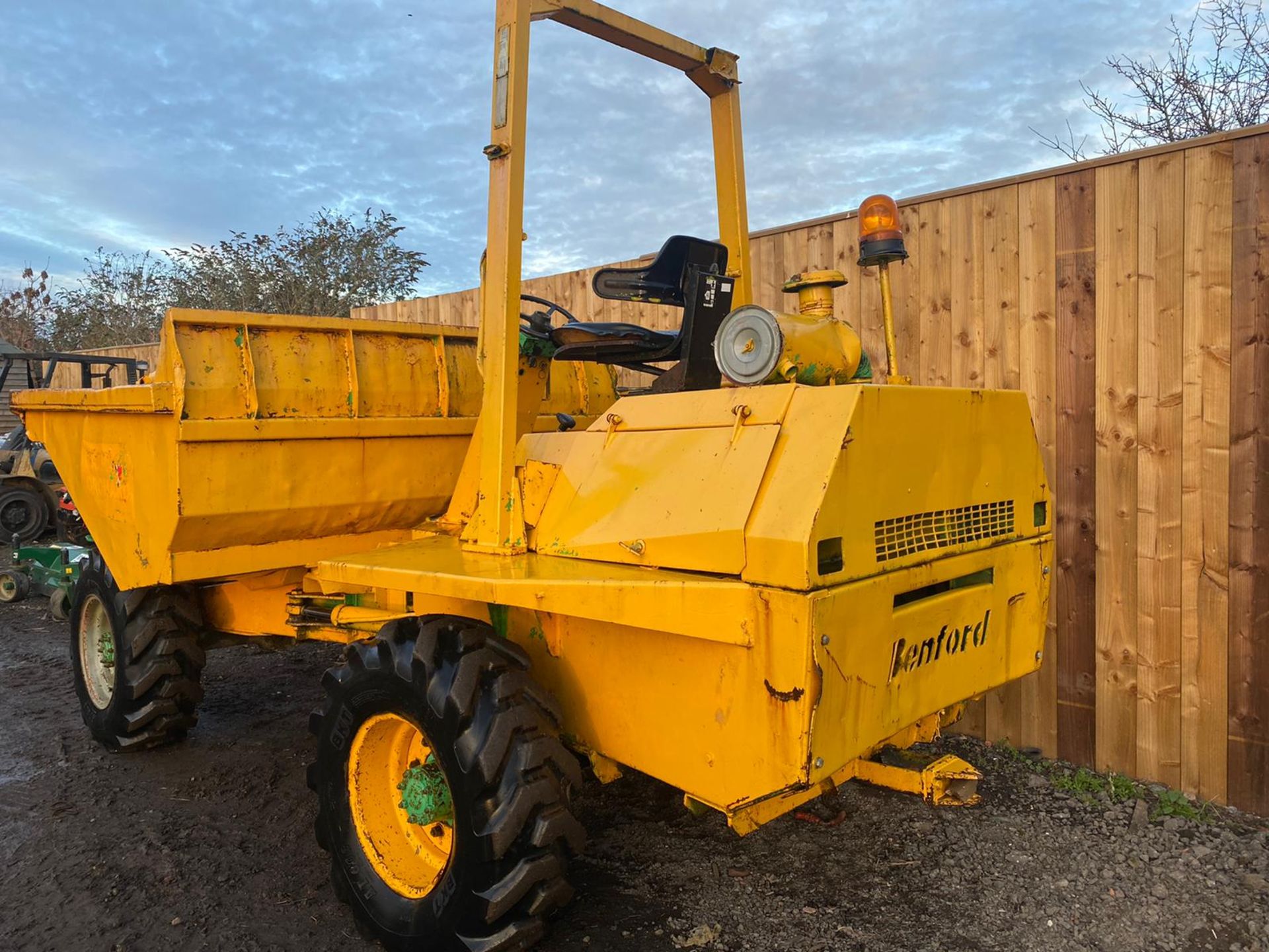 Benford PT6000 6 ton 4x4 dumper In working order *PLUS VAT* - Image 13 of 14